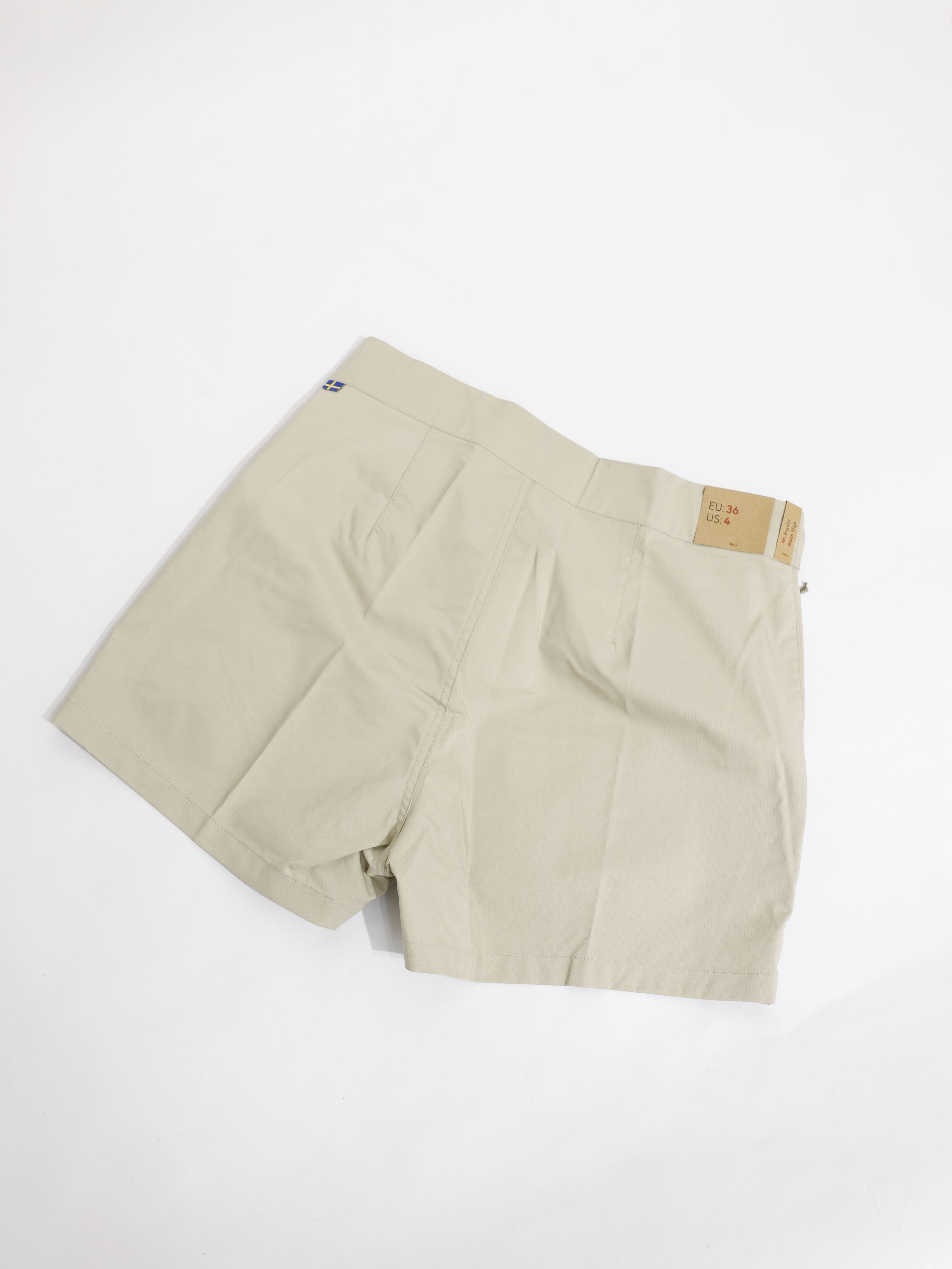 FJALLRAVEN 小狐狸 女 Abisko Hike短褲 FR14200178