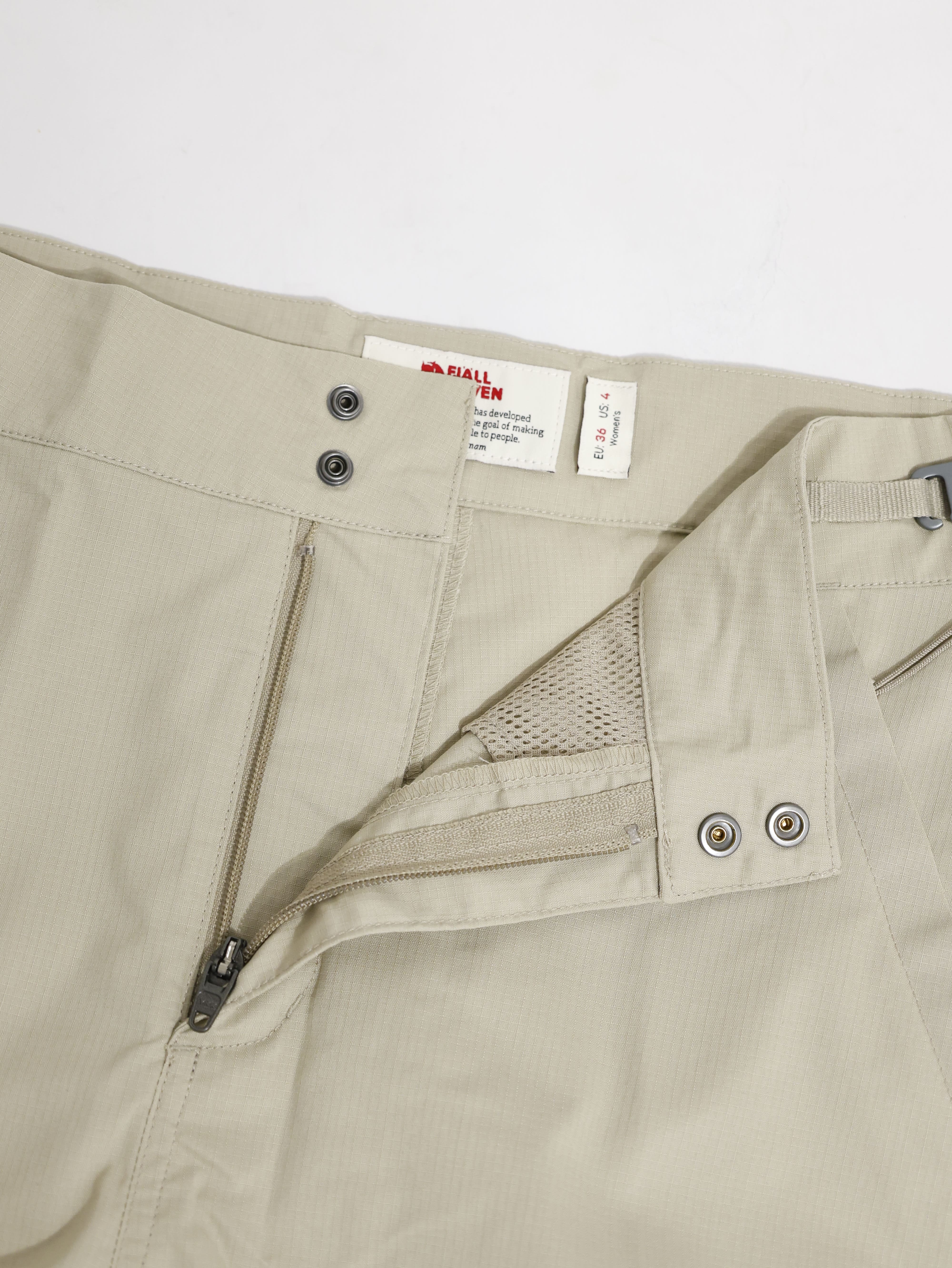 FJALLRAVEN 小狐狸 女 Abisko Hike短褲 FR14200178