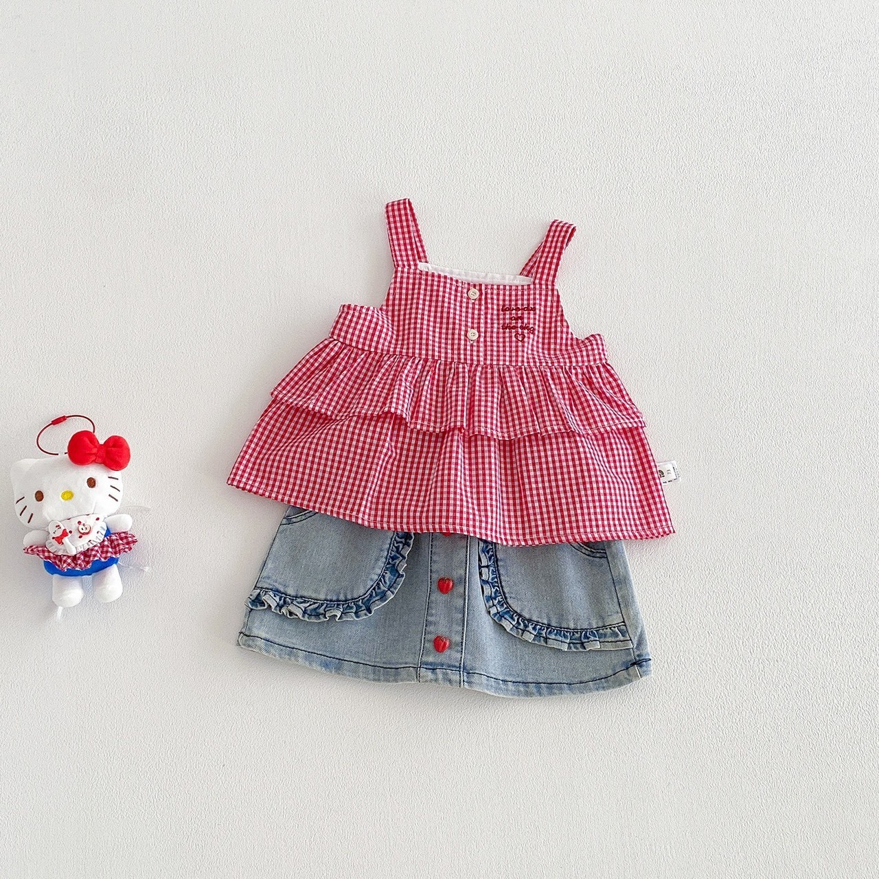 甜美格子吊帶套裝