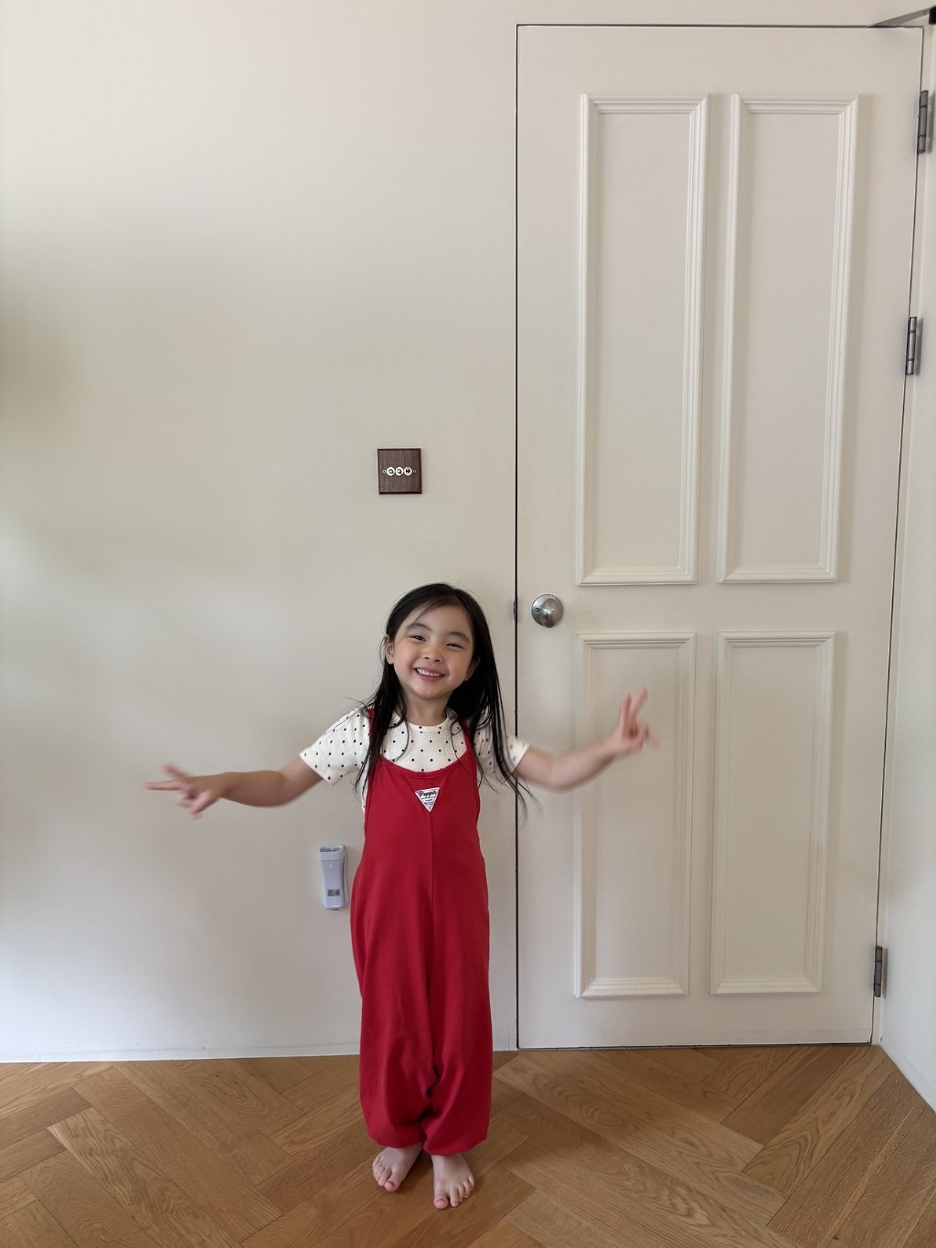 正韓夏pepper 三角小標吊帶連身褲