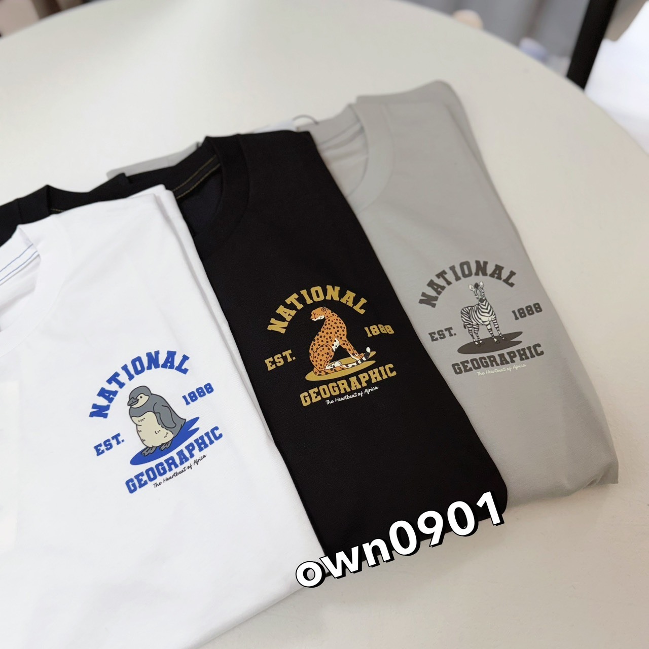 【OWN】National Geographic 國家地理 野生動物 短袖 上衣 休閒 微寬鬆 透氣 不分男女 黑色 白色 淺灰 獵豹 企鵝 斑馬
