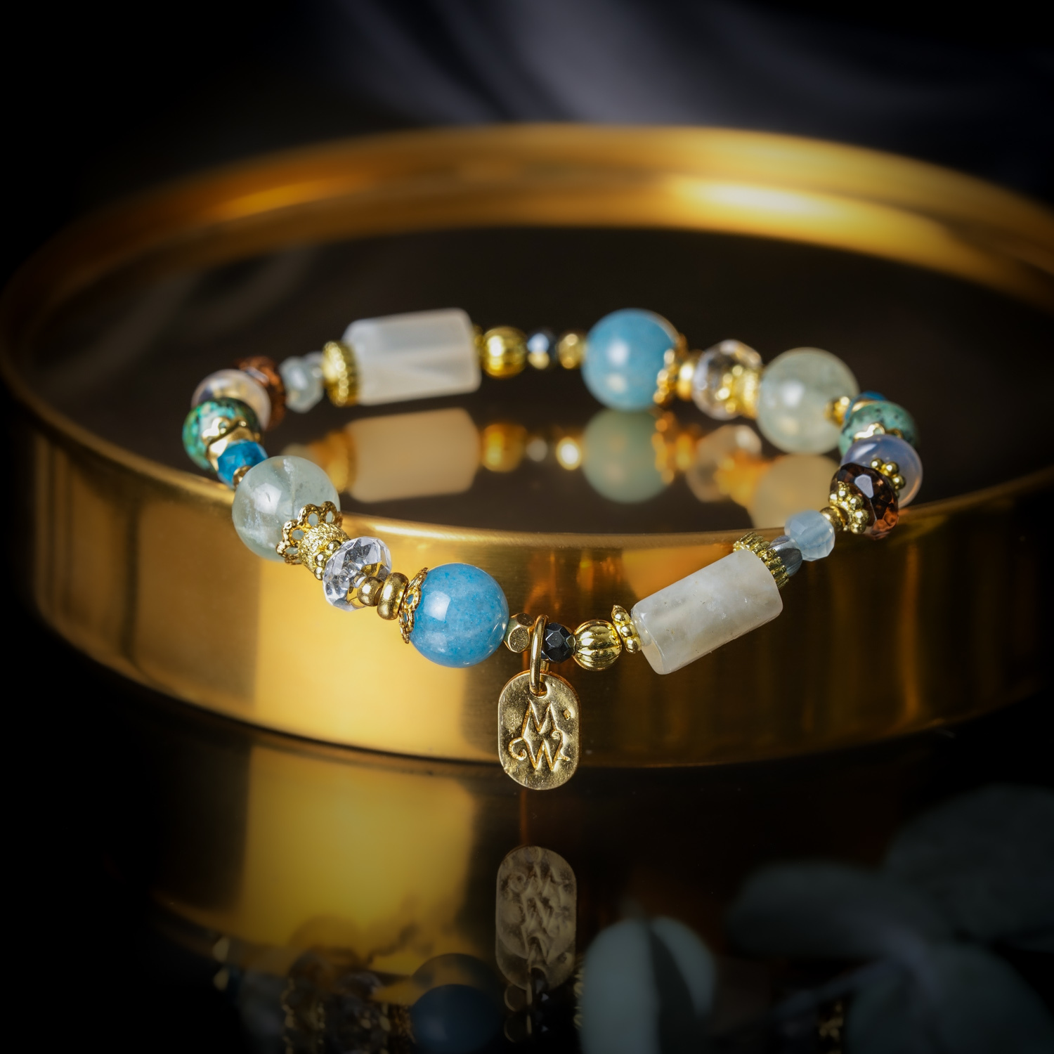 輕輕喚醒｜羥磷鋁石葡萄石白月光石手鍊 C1772