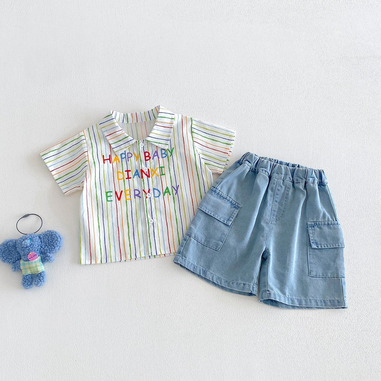 大口袋工裝牛仔短褲