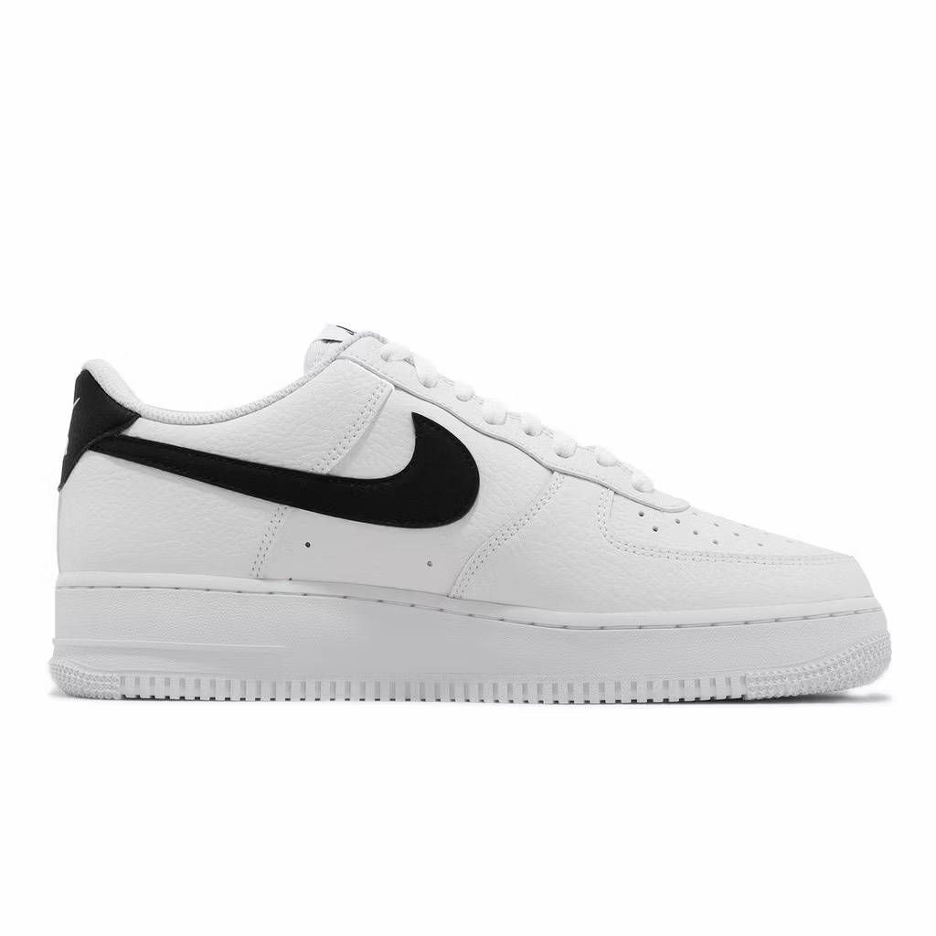 Nike Air Force 1 07 白底黑勾 荔枝皮 CT2302-100