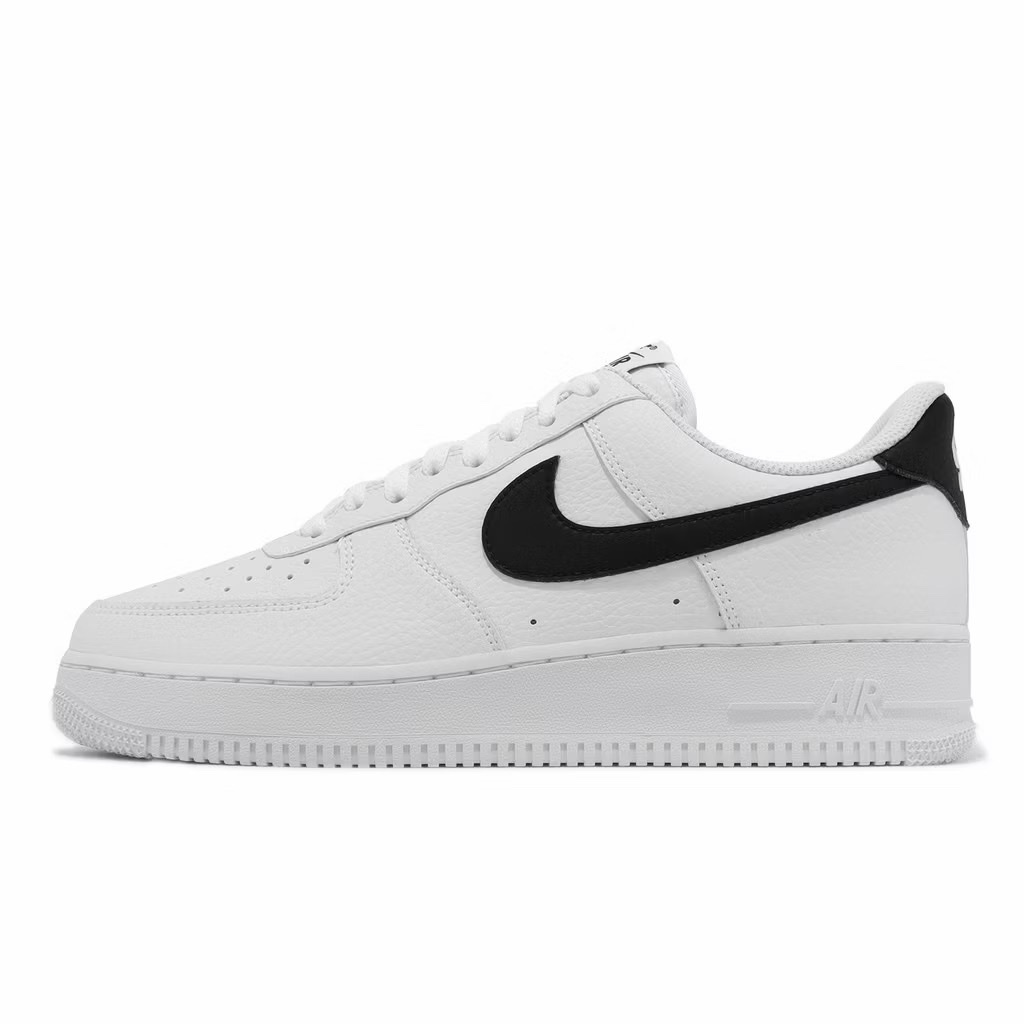 Nike Air Force 1 07 白底黑勾 荔枝皮 CT2302-100