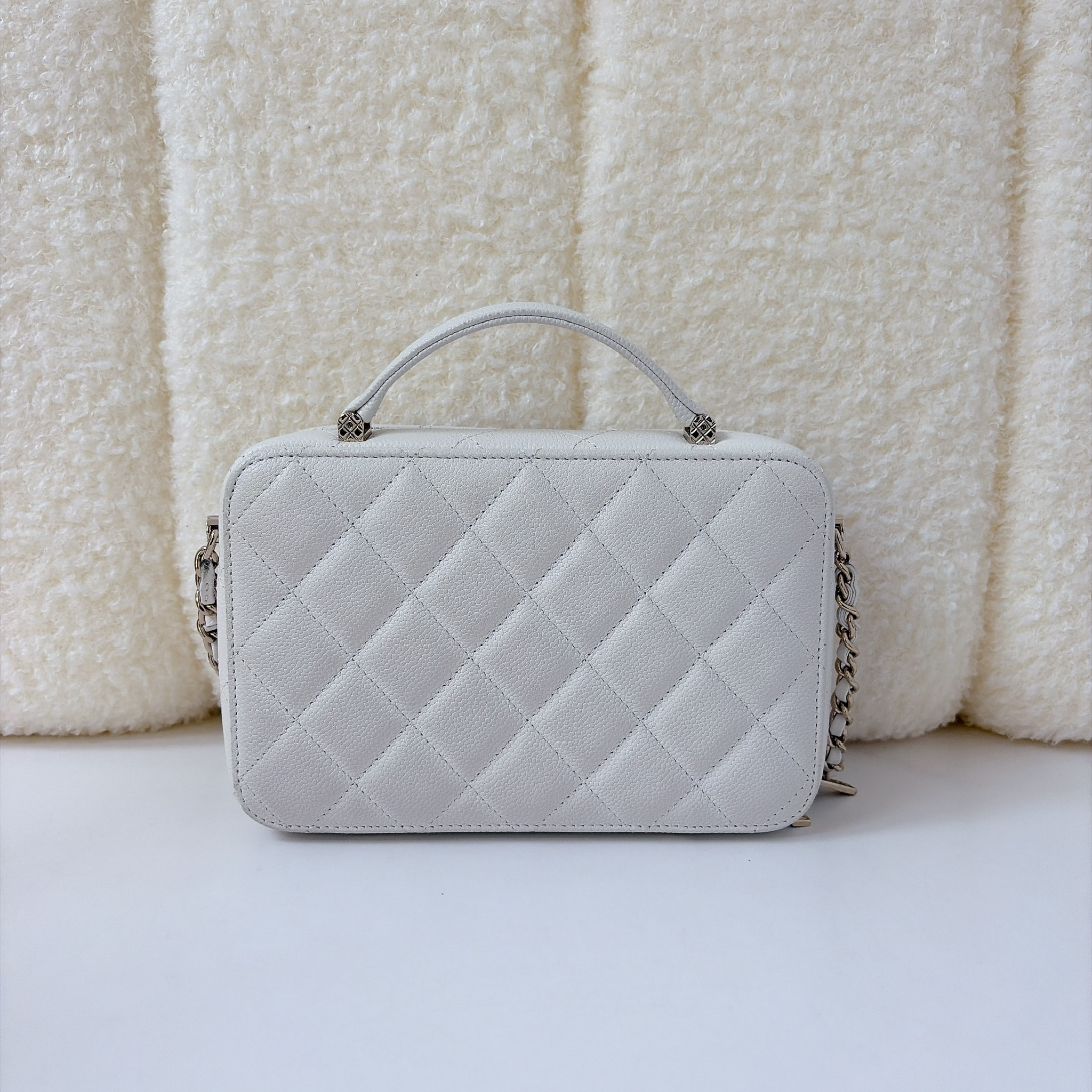Chanel  Vanity Case Cross body - White / SHW