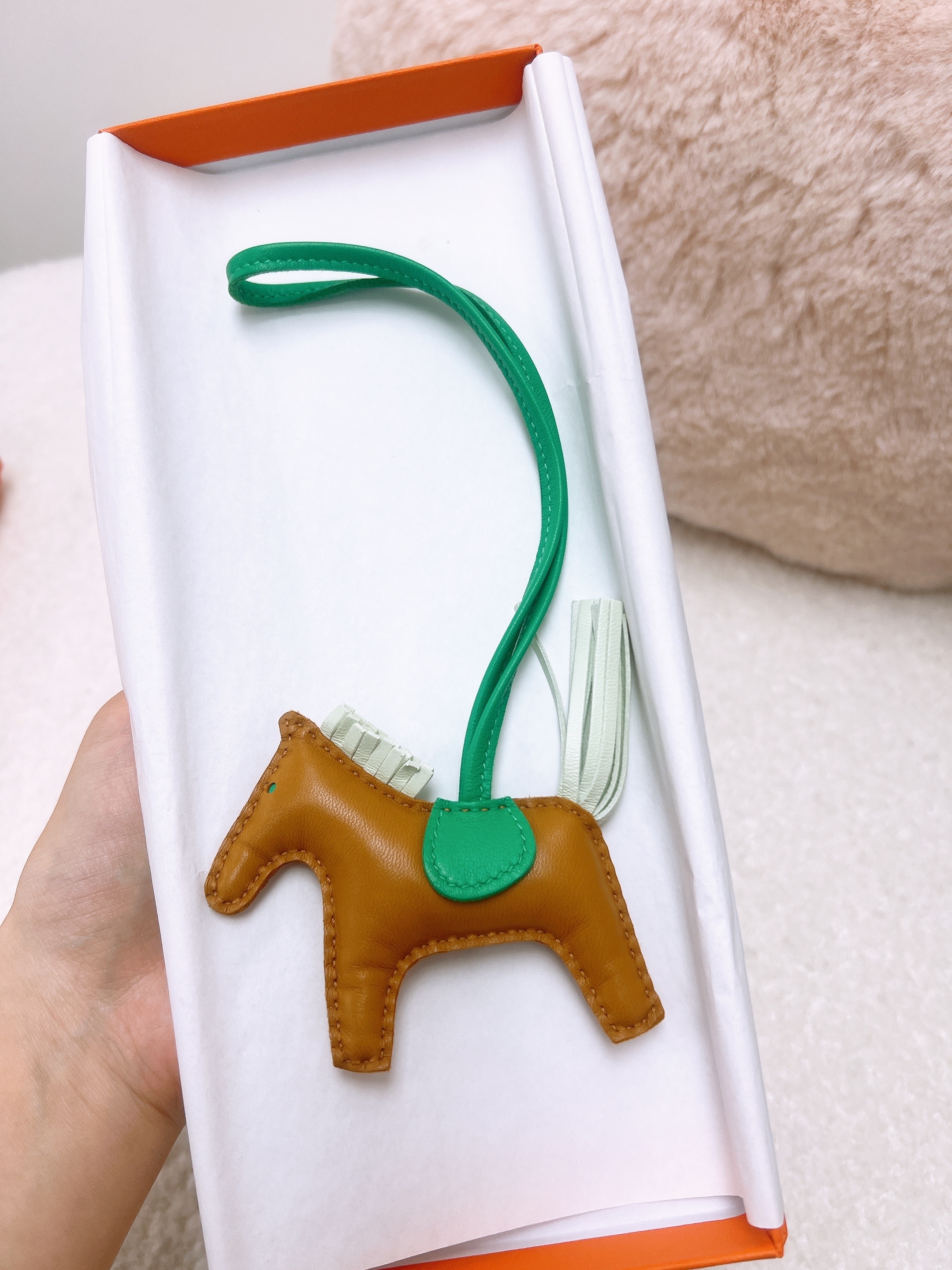 *Unused* Hermes rodeo charm pm (sesame/ vert fizz/ menthe/ stamp U)