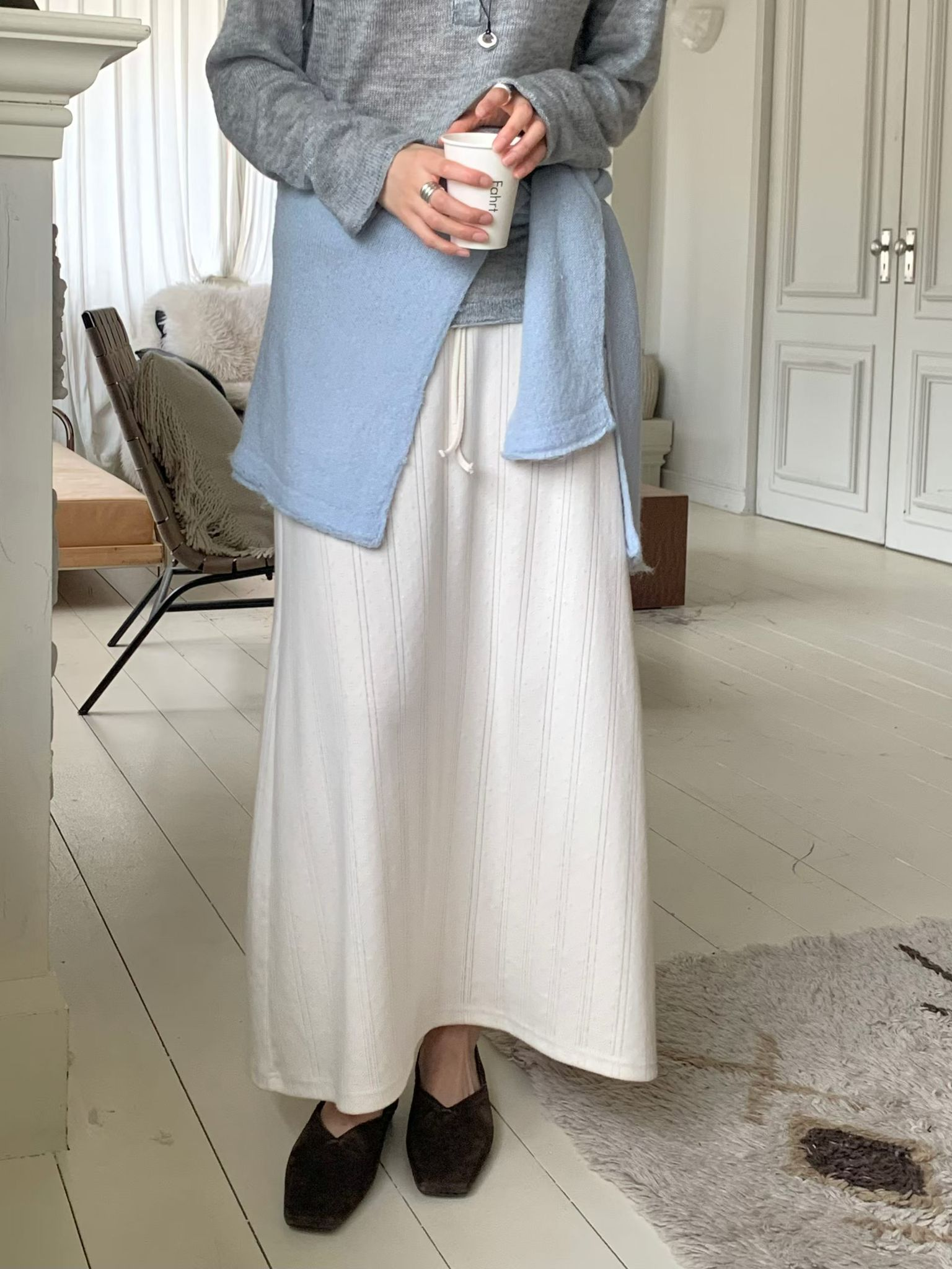 暗直紋半長裙(米色)