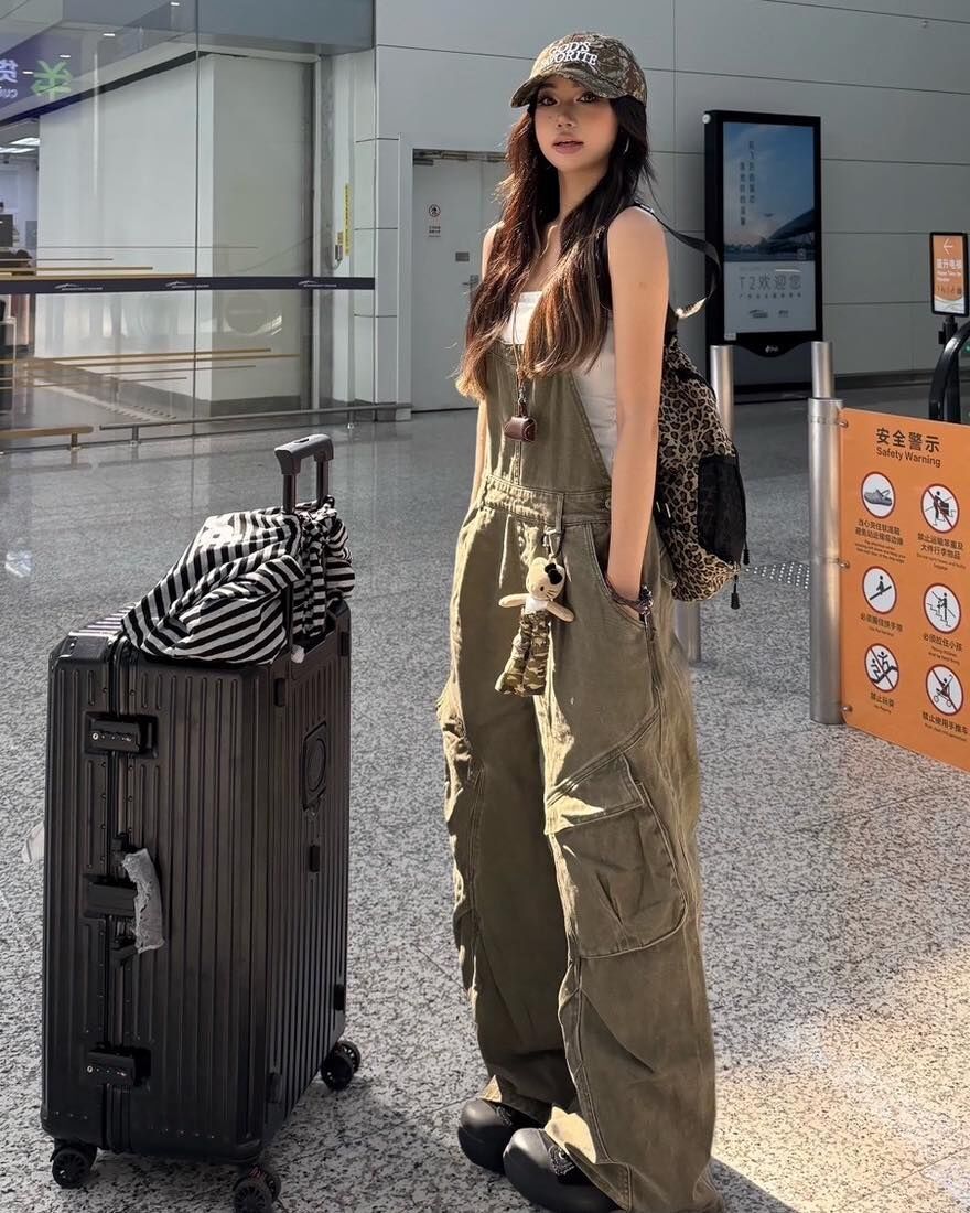 【時髦街頭風美式工裝吊帶連身褲】（預購）
