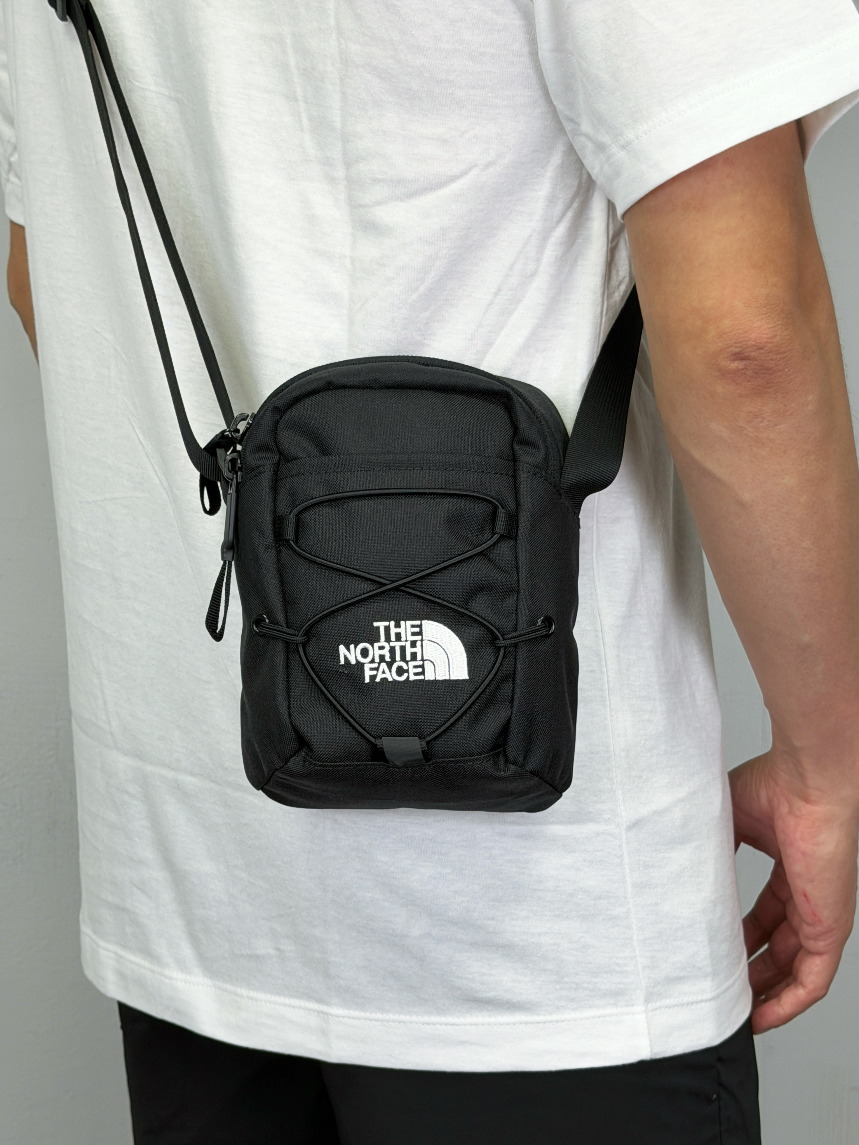 The North Face 北臉 前綁繩 小方包 隨身小包 斜背包