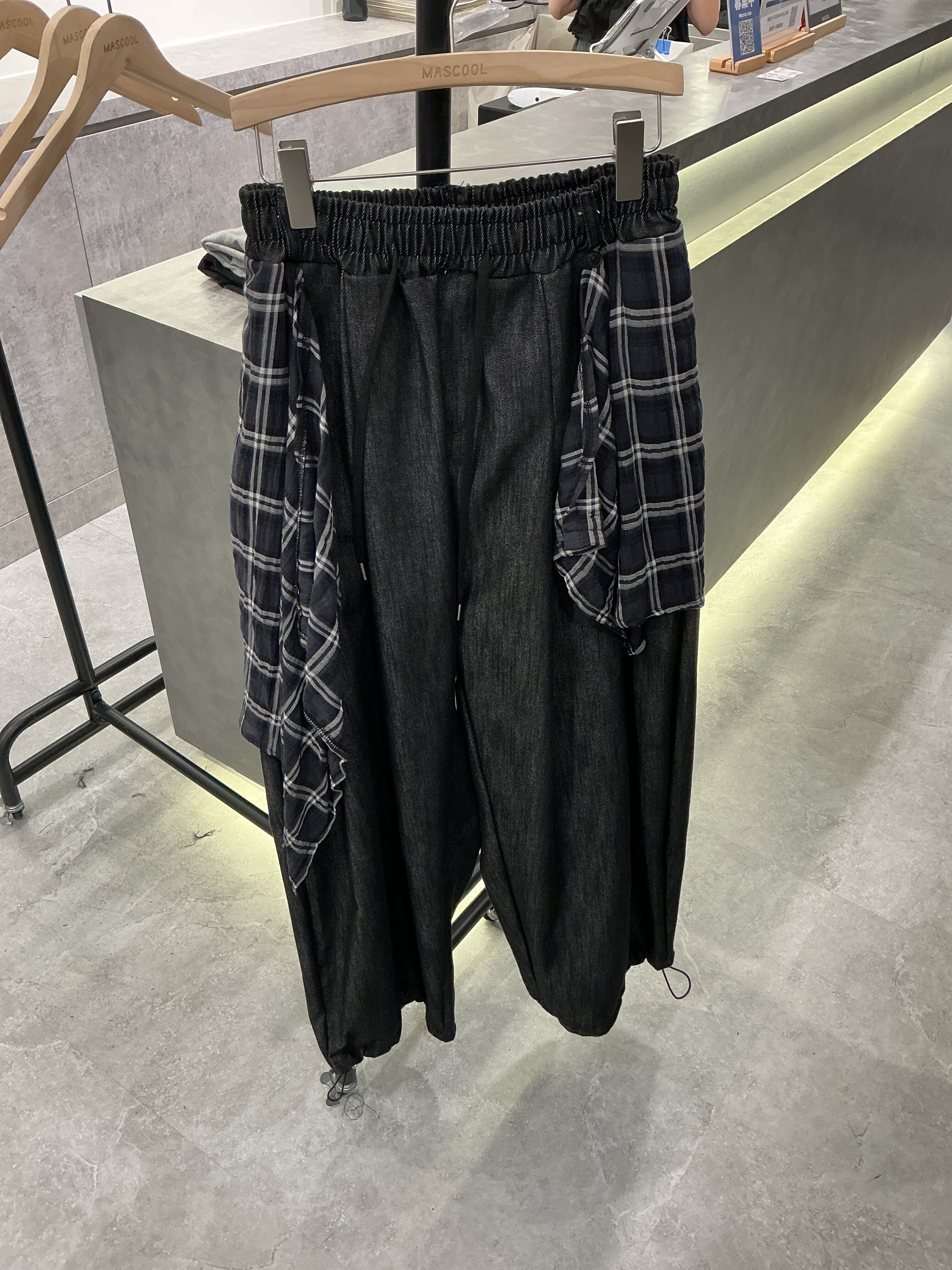 1410 格紋拼接牛仔寬褲