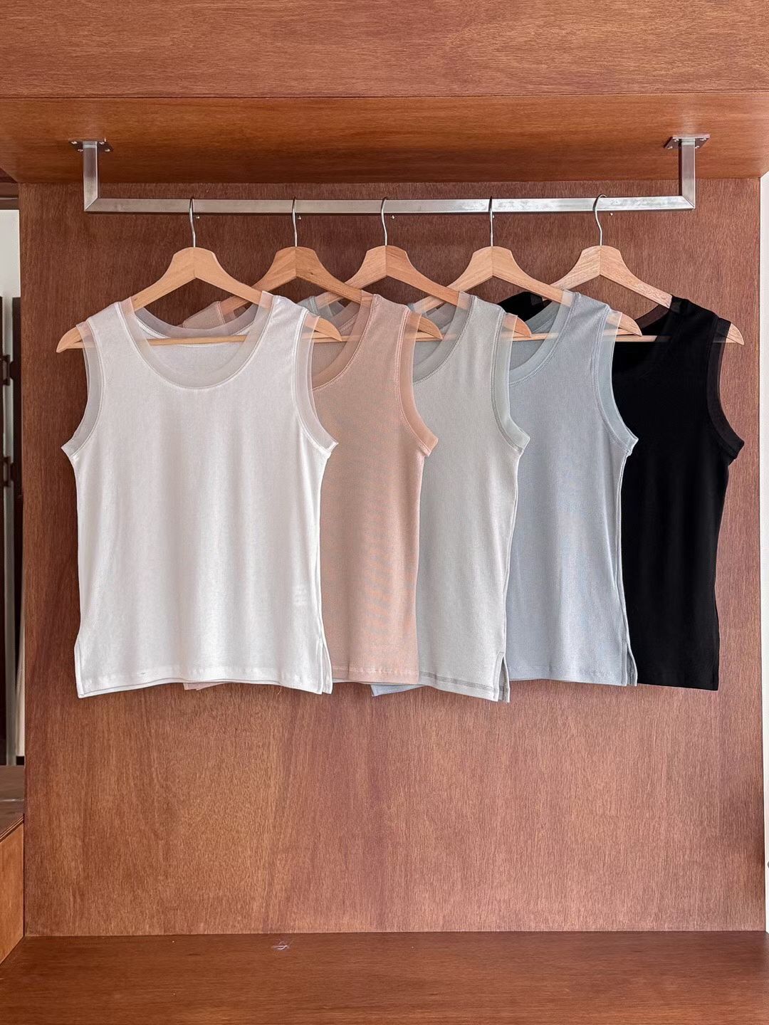 GI6016 拼紗邊超百搭背心