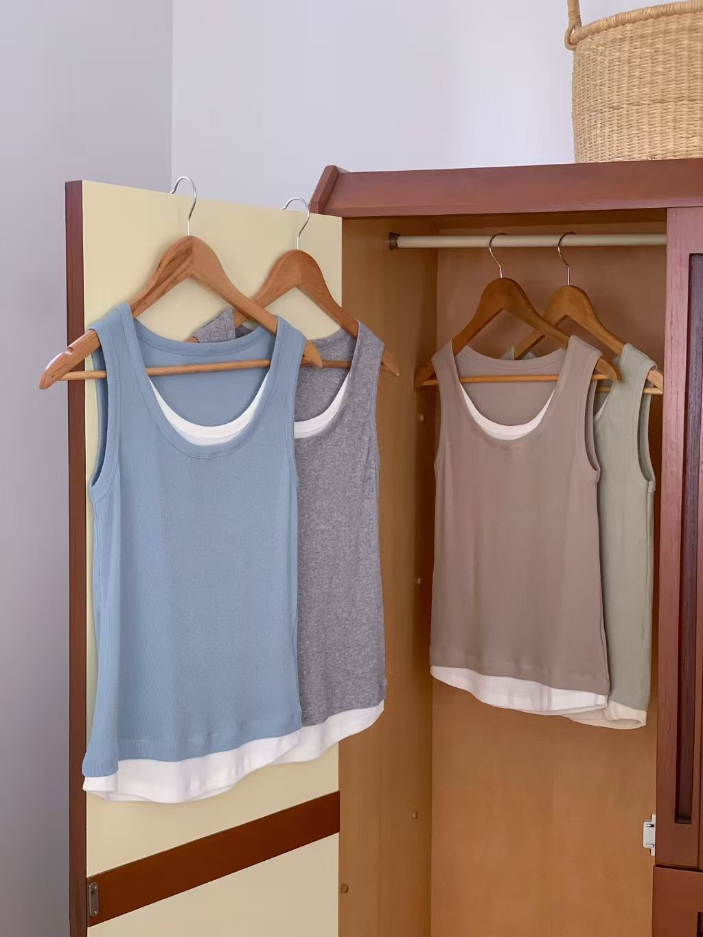 GI6020 假兩件拼色圓領背心