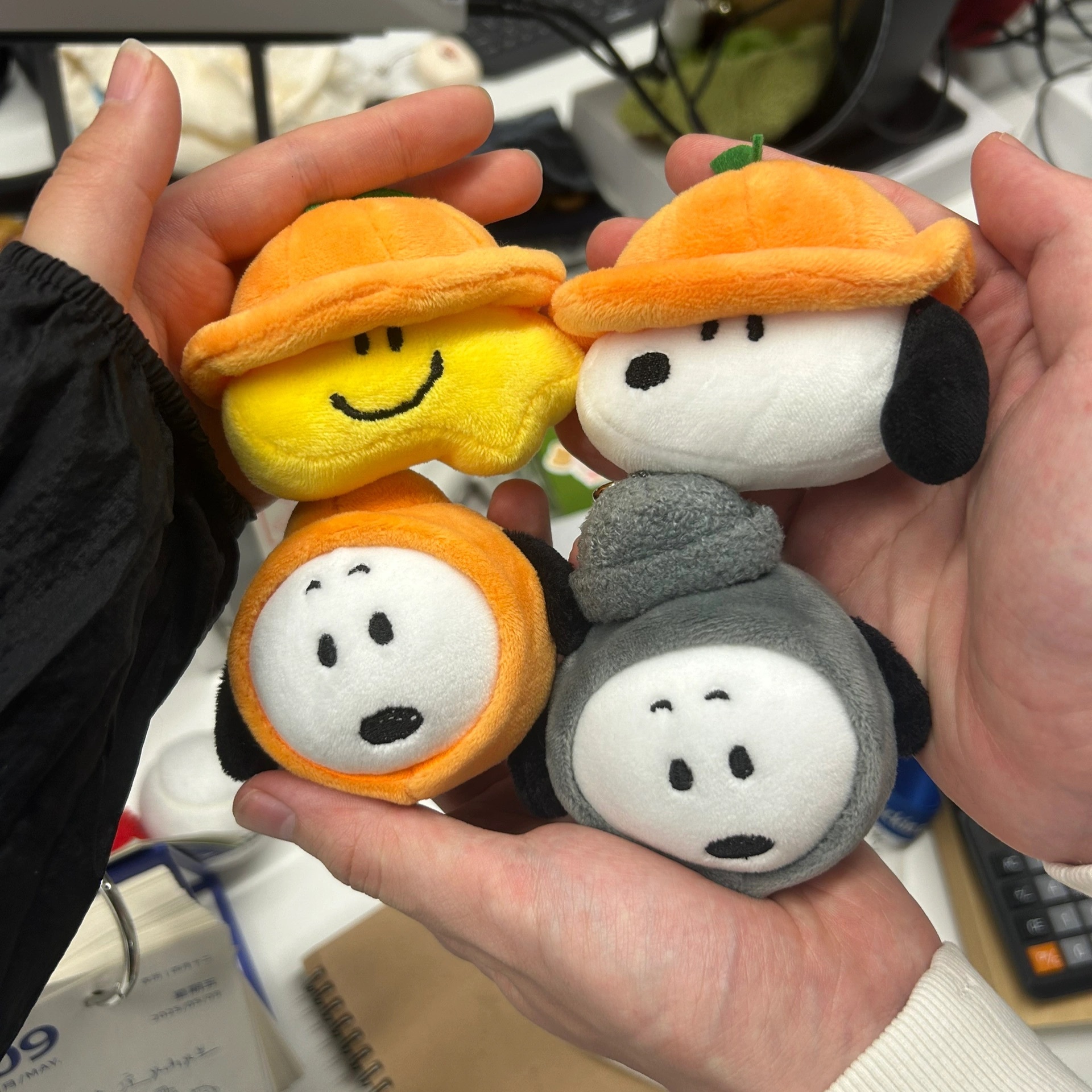 <韓國濟州島限定><4/6收單>Snoopy 史努比 橘子系列 毛絨娃娃 吊飾 掛件 鑰匙圈