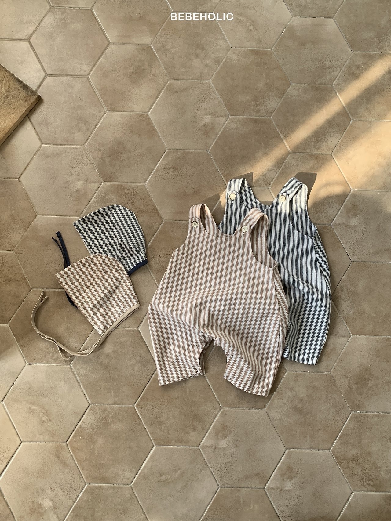 Bebe Holic Marine-style Suit Set
