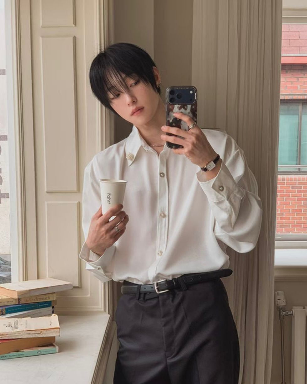 淨色珍珠鈕長袖恤衫 MALENKII-194S