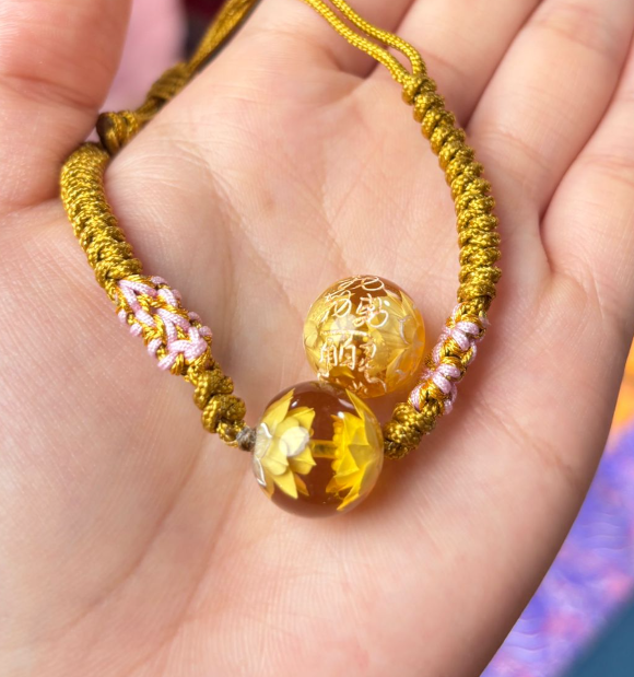 AB260403-G98-琥珀百解消災符手繩（一物一證書）（包龍虎山開光，需客戶留中文名，性別，出生年月日時分）(預計5月尾到貨)(只限尖沙咀門市自取不包郵)