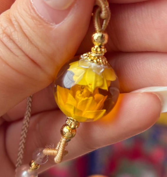 AB260403-G97-琥珀百解消災符頸繩（一物一證書）（包龍虎山開光，需客戶留中文名，性別，出生年月日時分）(預計5月尾到貨)(只限尖沙咀門市自取不包郵)