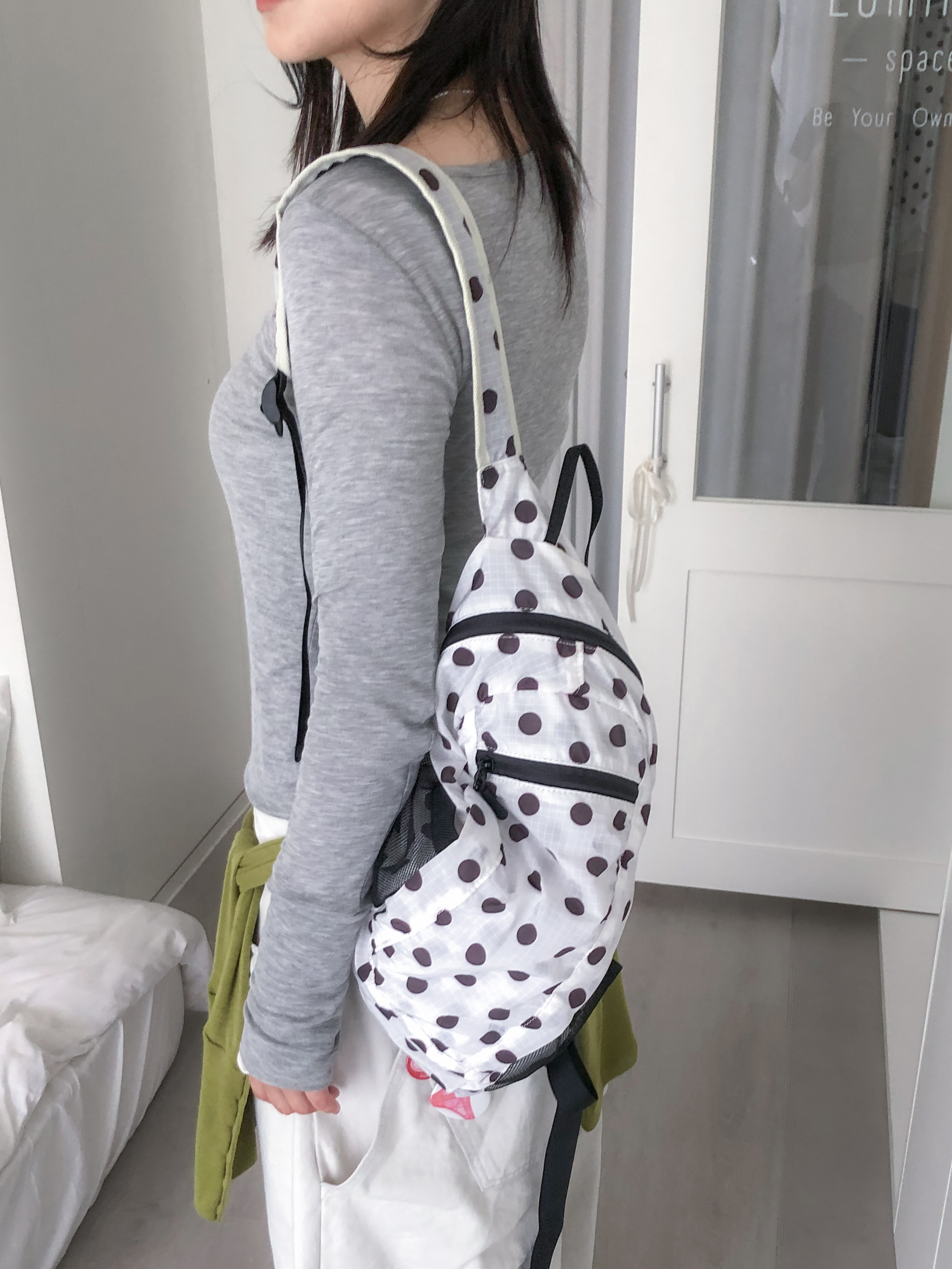 圓點輕量日常後背包