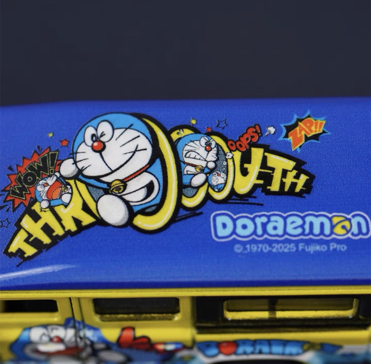 香港合金車/迴力車 - 多啦A夢 吉普車