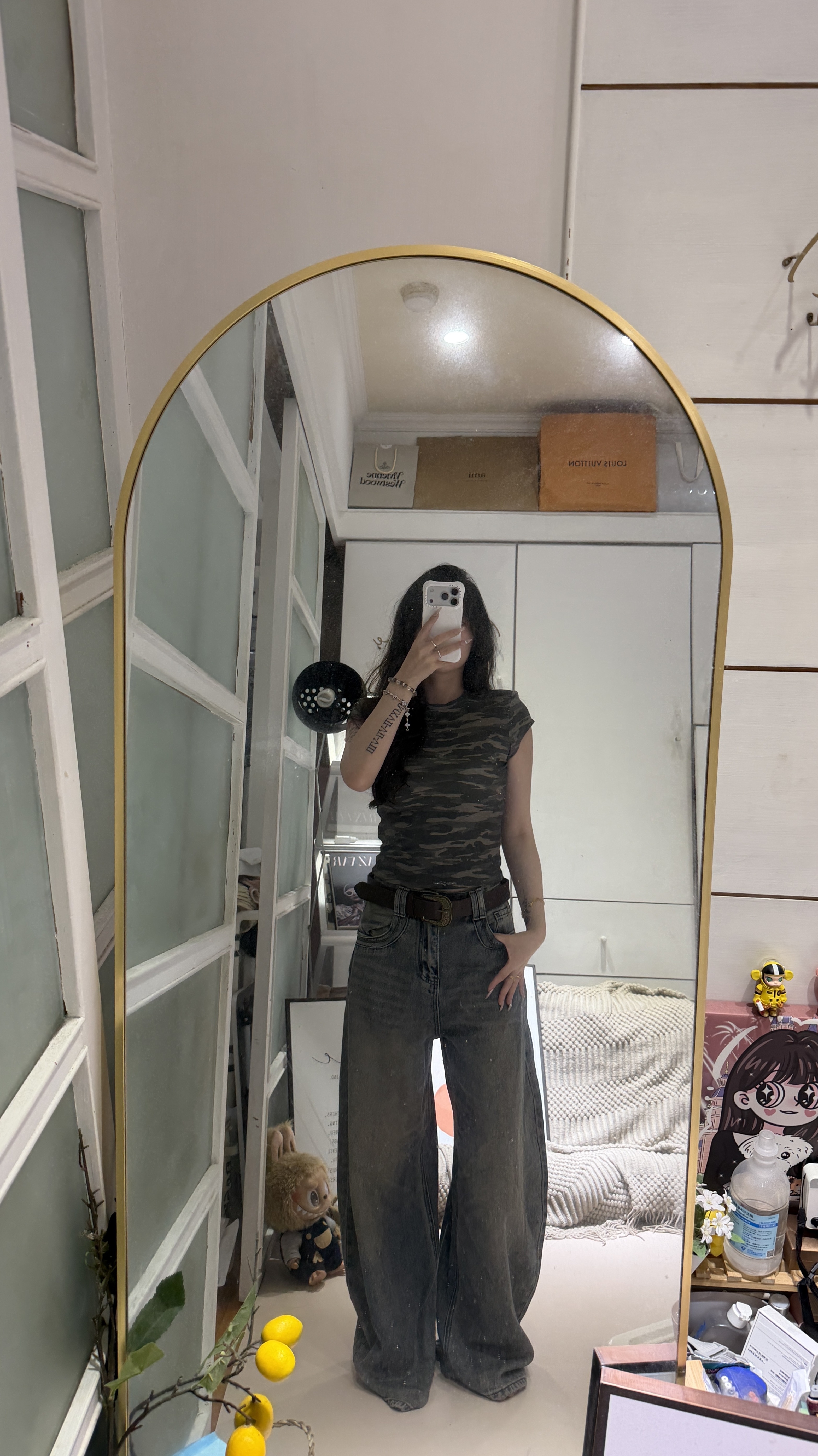 巨好看彎刀褲