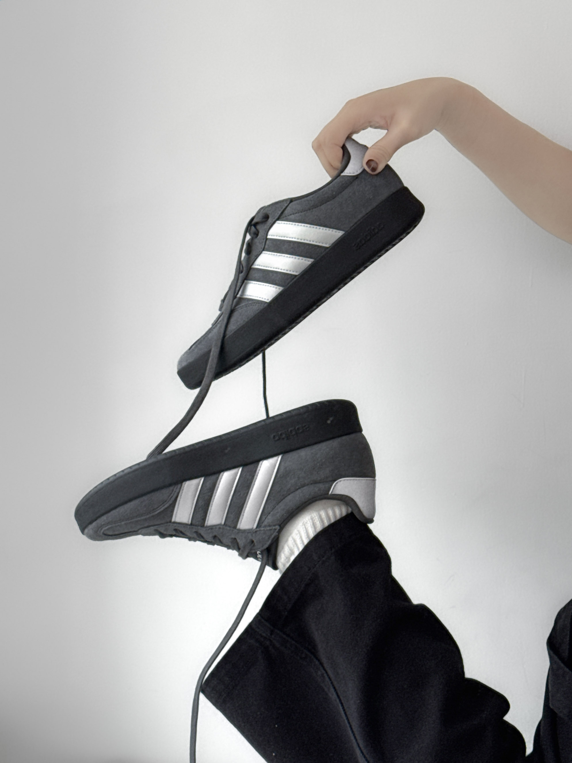 ADIDAS BARREDA 煙灰 黑灰 炭灰 銀色 銀灰 德訓鞋 男女鞋 KH6999 / 預購