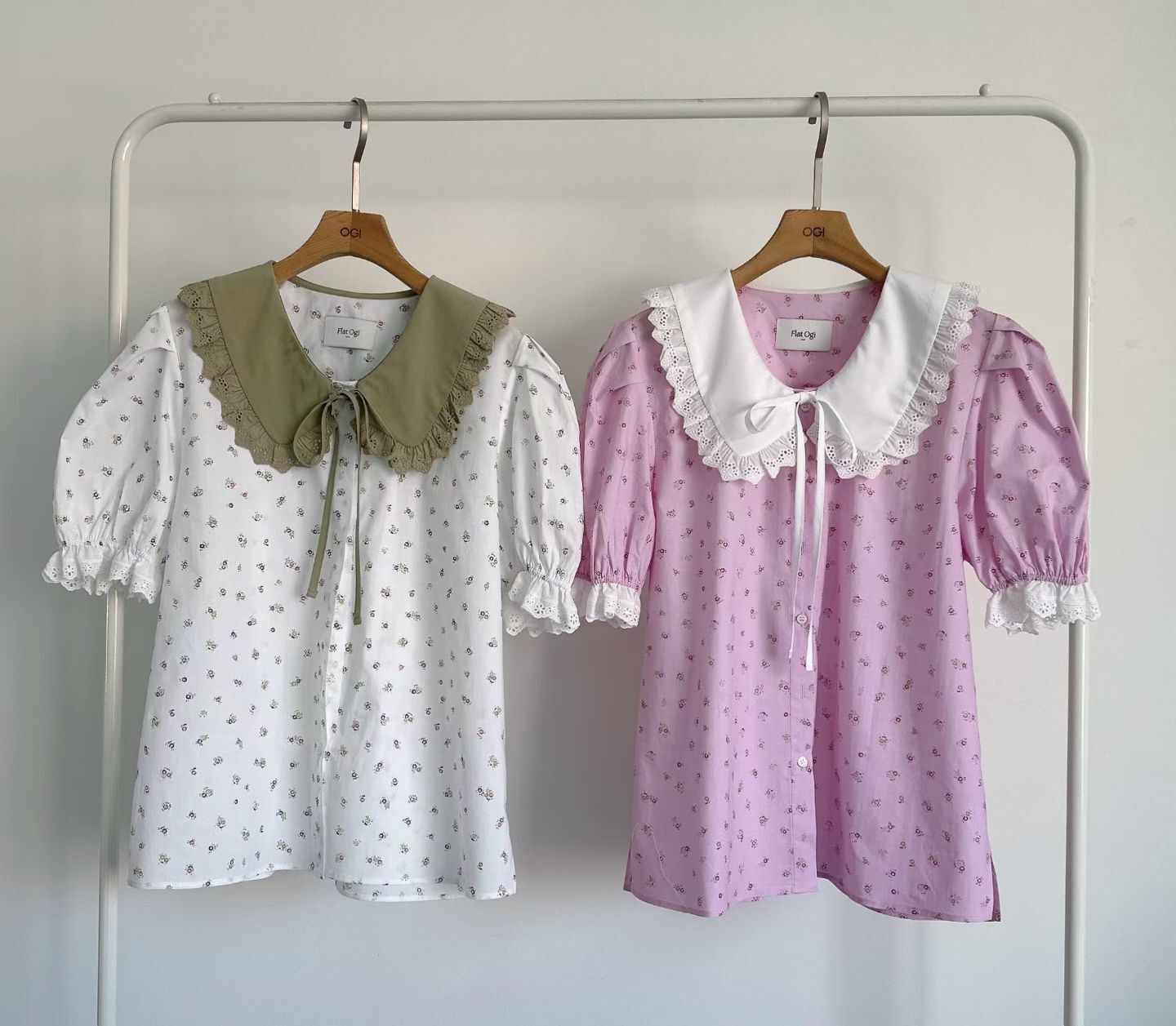 OG6016 撞色碎花娃娃領公主袖上衣