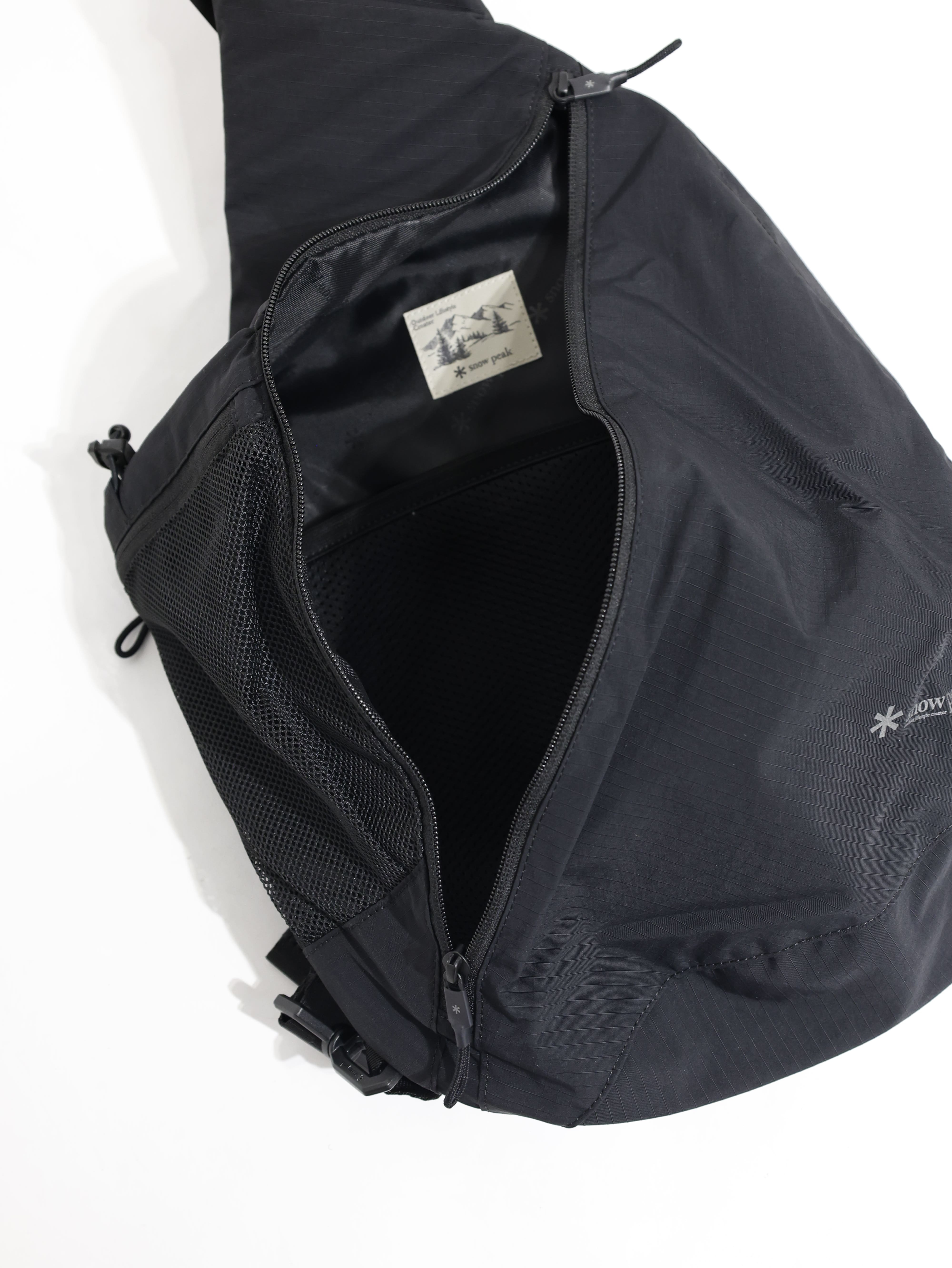 Snow Peak Dual Tech 信使風斜背包 12L SKS26SUFBG34BK