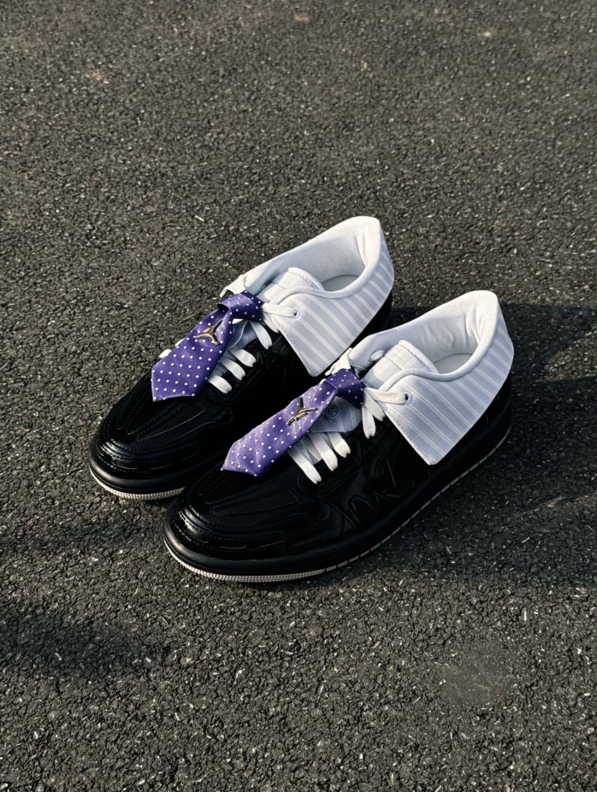 Jordan Air Jordan 1 Method of Make 漆皮 條紋 可拆卸領帶 男女款 黑色 IR7554-001