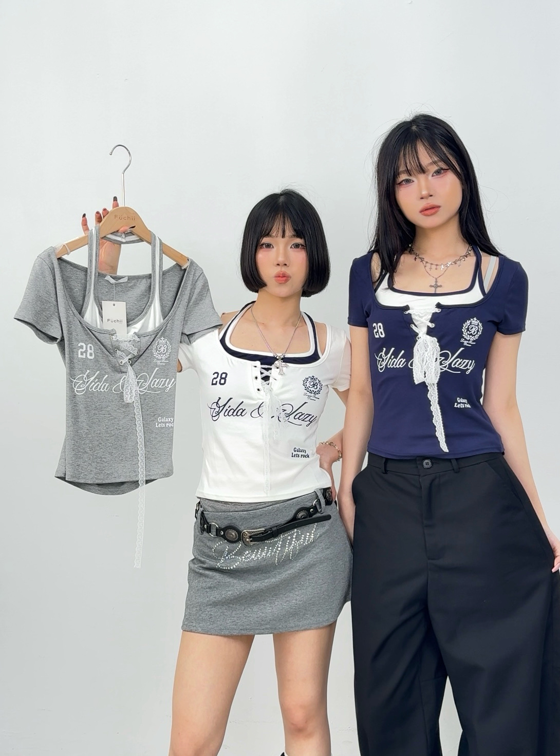 B15英字蕾絲假兩件上衣