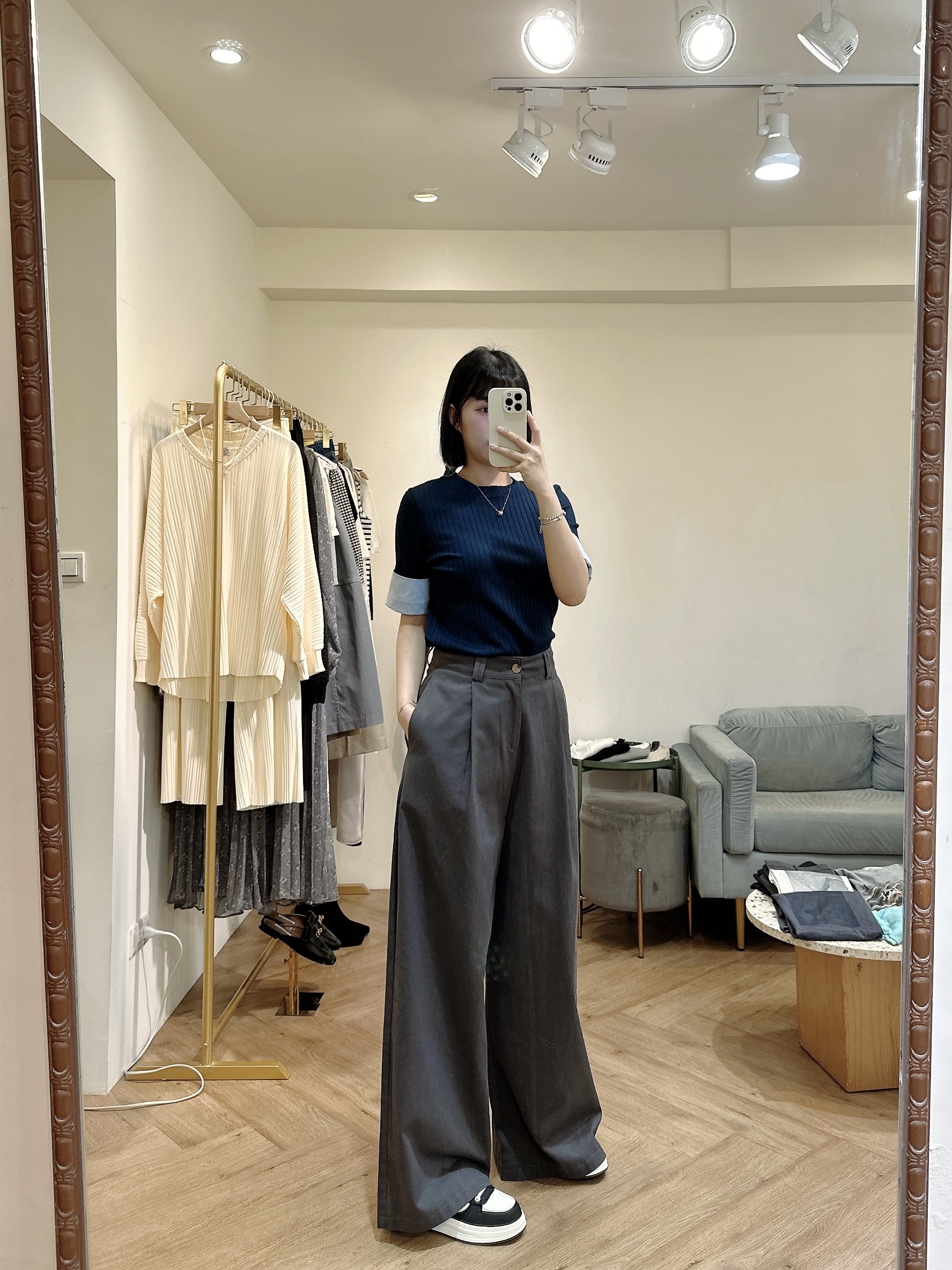 卡其落地寬褲