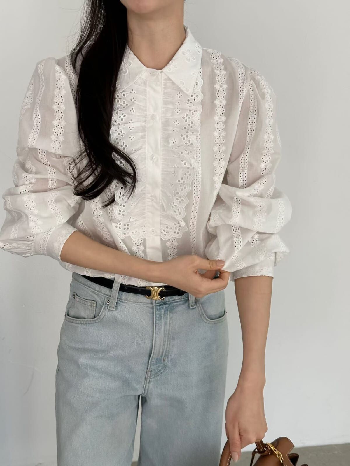 OG6033 鏤空刺綉Ruffle翻領襯衫