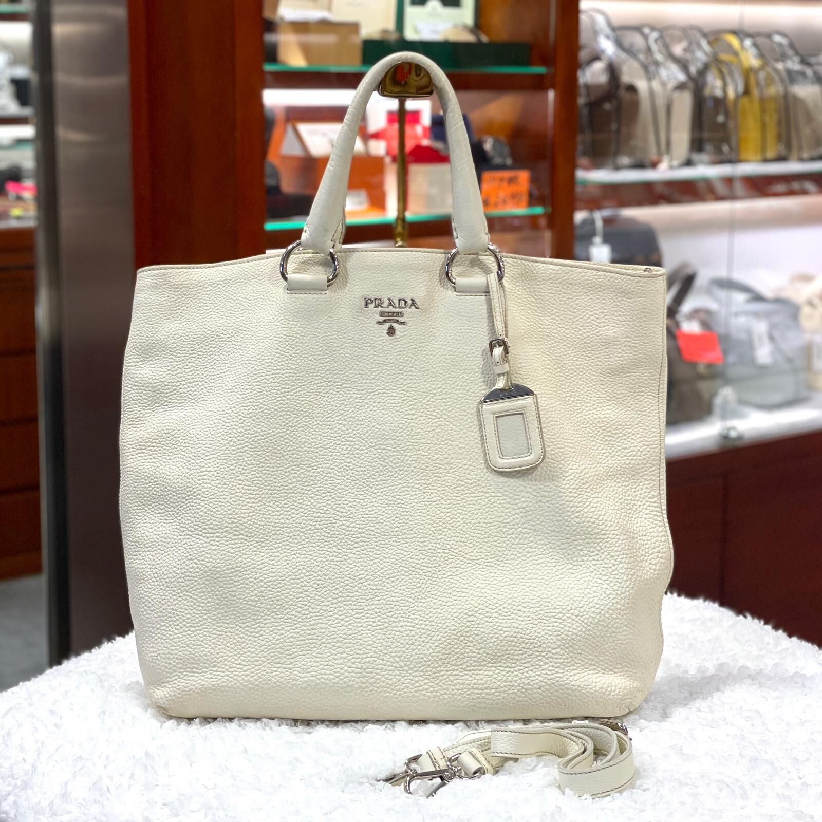 85%NEW二手PRADA TOTE BAG, VITELLO DAINO 普拉達單肩大袋, 白色牛皮 #香榭站正品