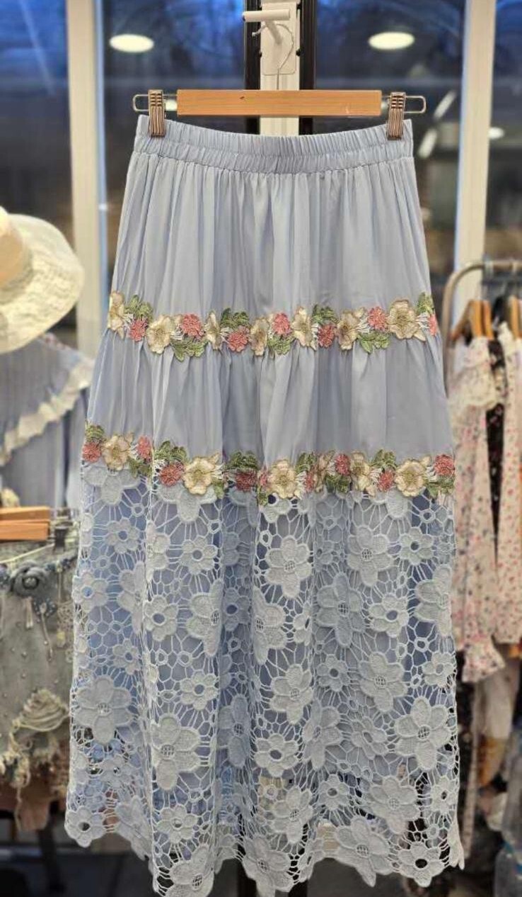 D12  腰26-44HIP 56長34 $429(一口價)