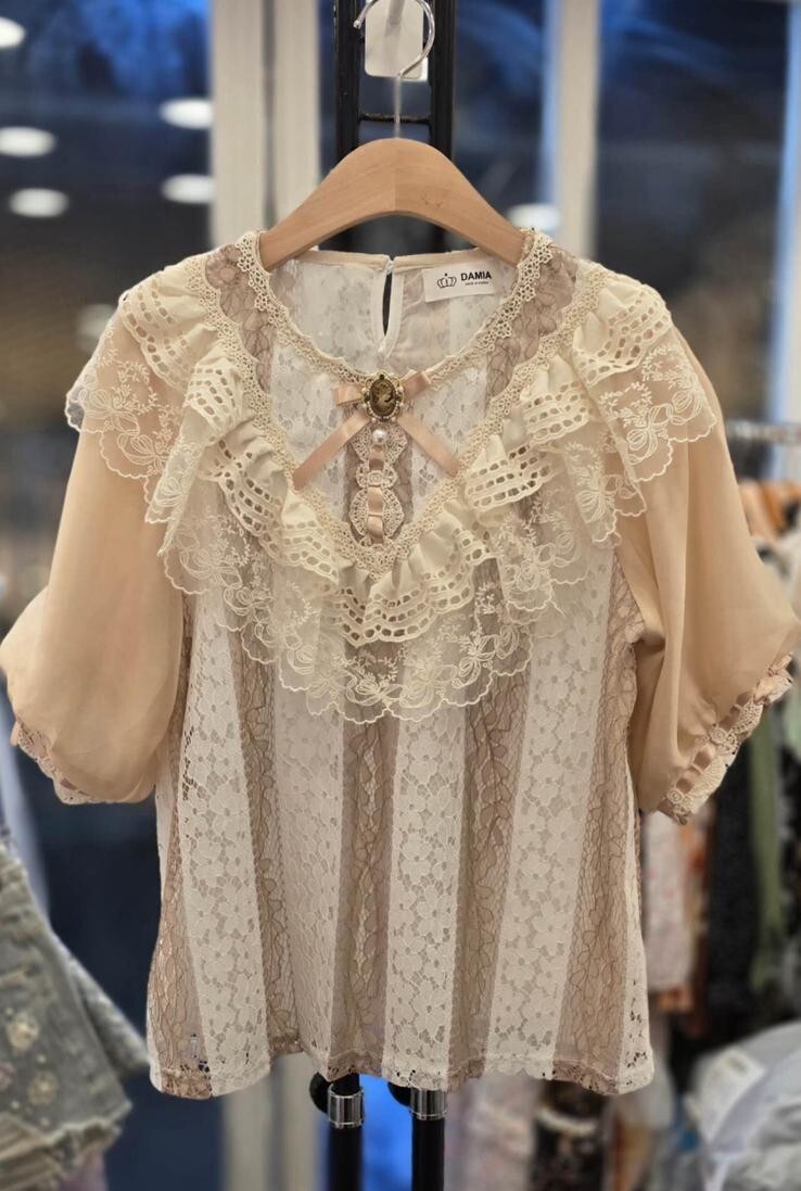 D17  胸40 長23 $449 (一口價)