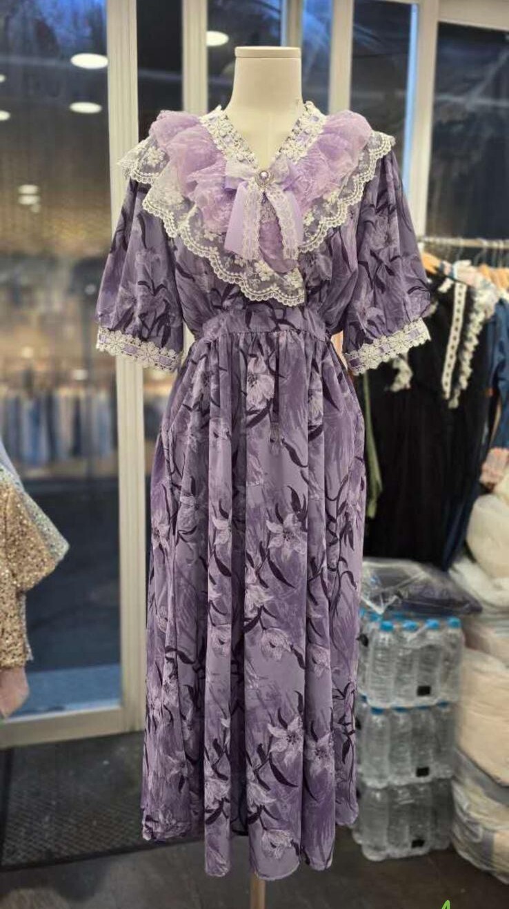 D19  胸46腰40長46 $489 (一口價)