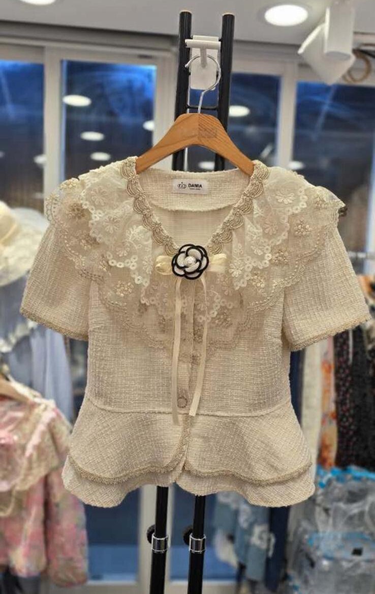 D33  胸40長19 $459 (一口價)