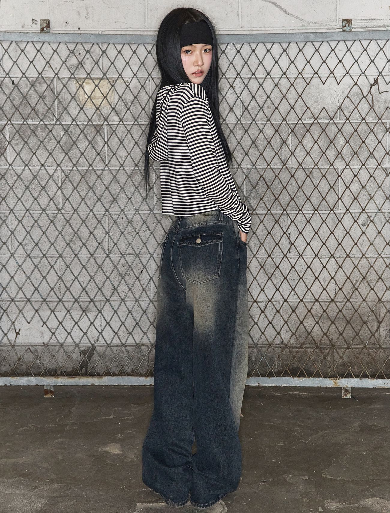 LOOXP 水洗口袋寬版牛仔長褲 深藍 9608-1