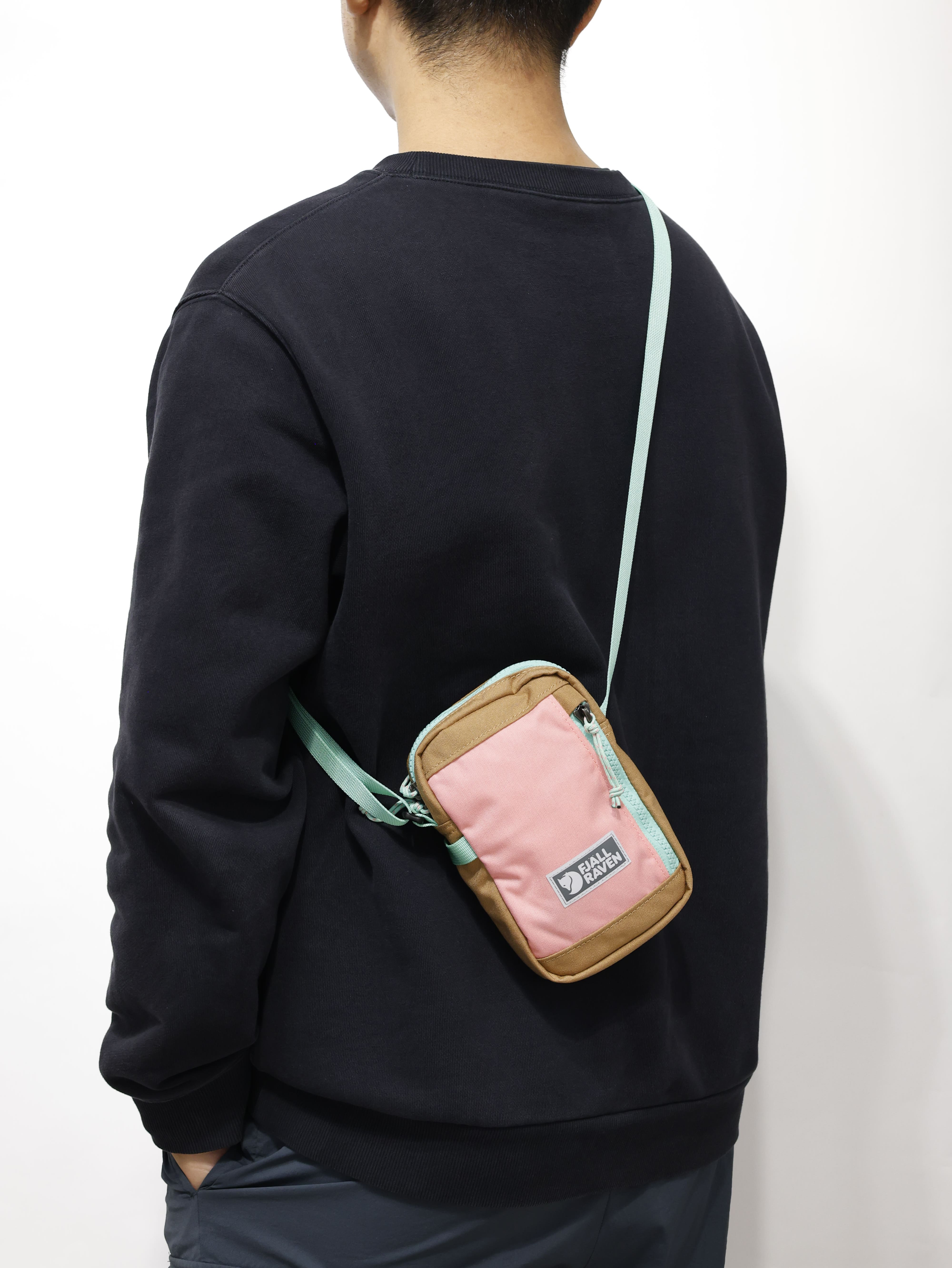 FJALLRAVEN 小狐狸 Vardag Pocket Small 隨身袋 FR23200338