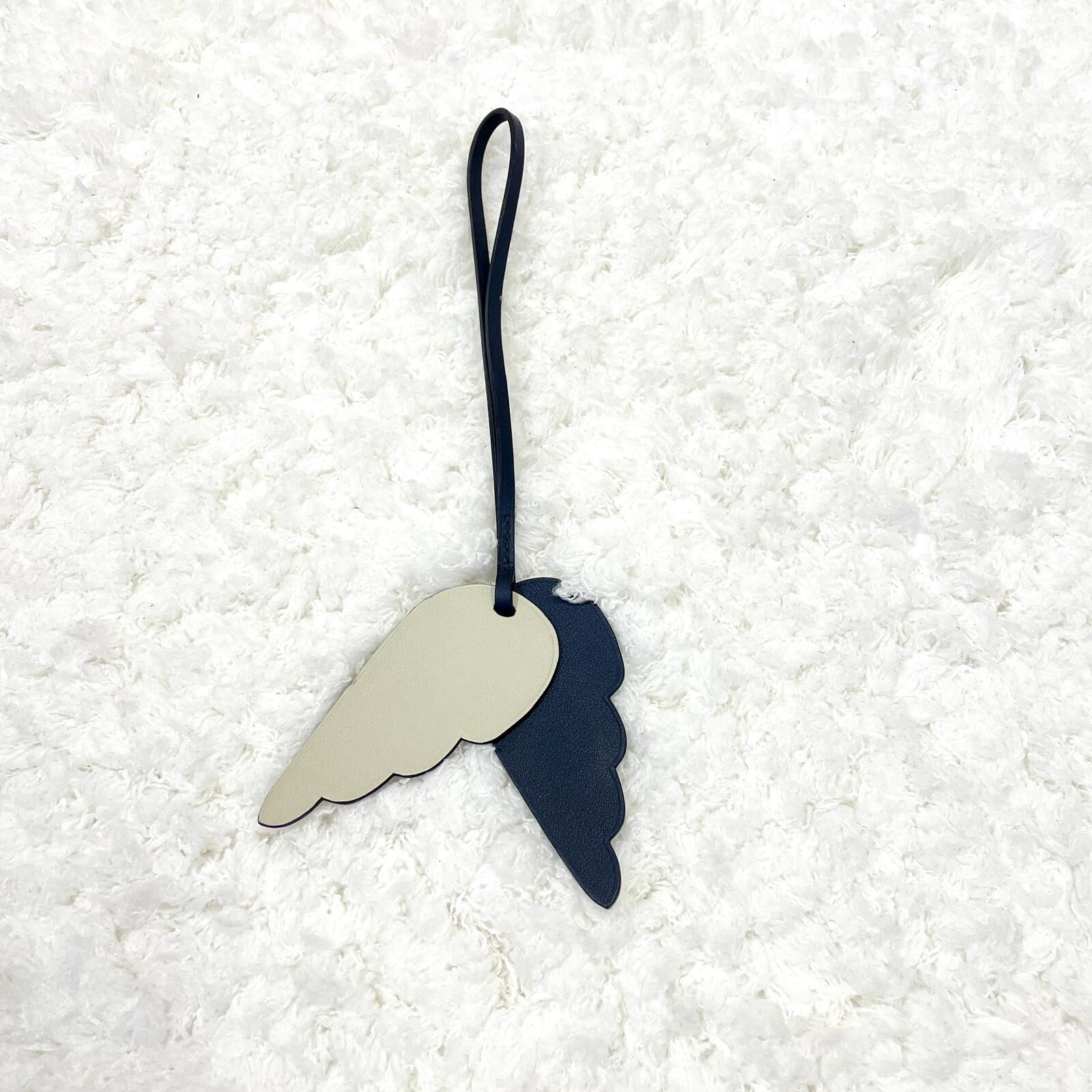 全新HERMES BAG CHARM SWIFT皮 黑/灰/翅膀包包掛飾,愛馬士手袋吊飾, #BRAND NEW #香榭站正品