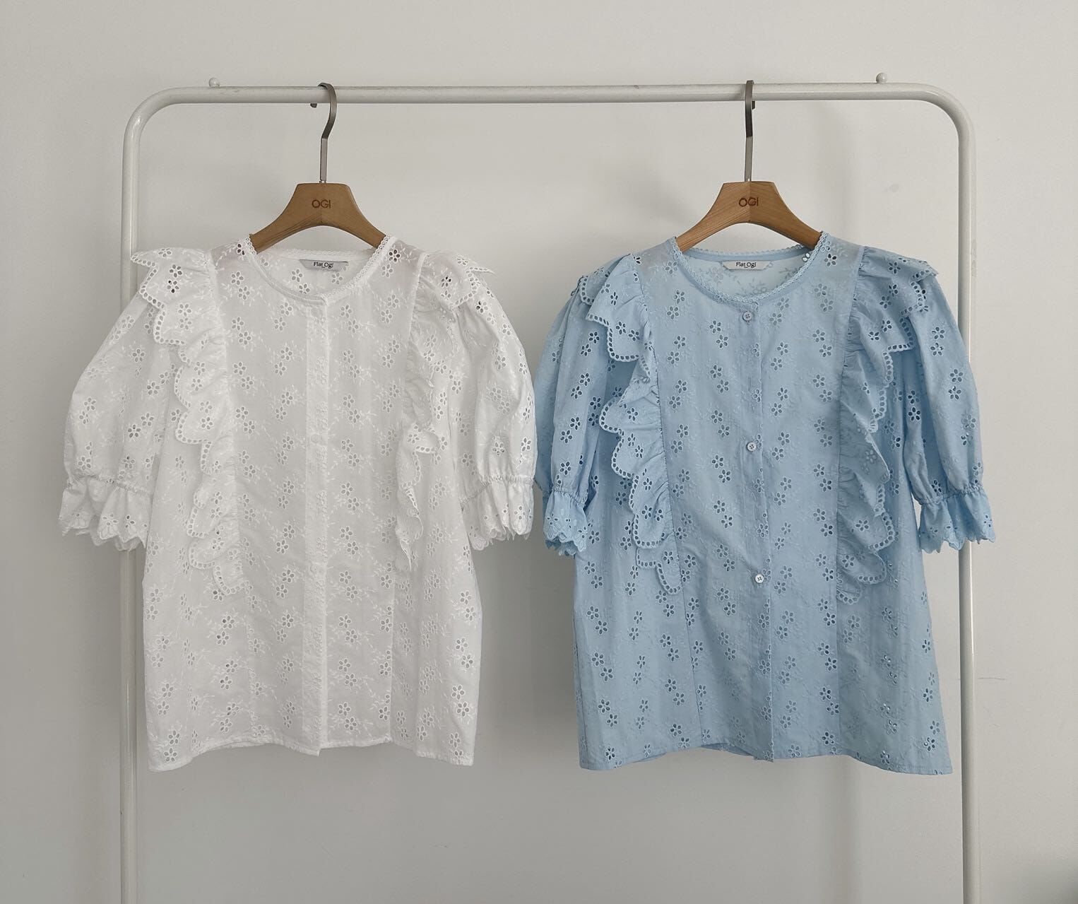 OG6055 田園復古洞洞花花燈籠袖上衣