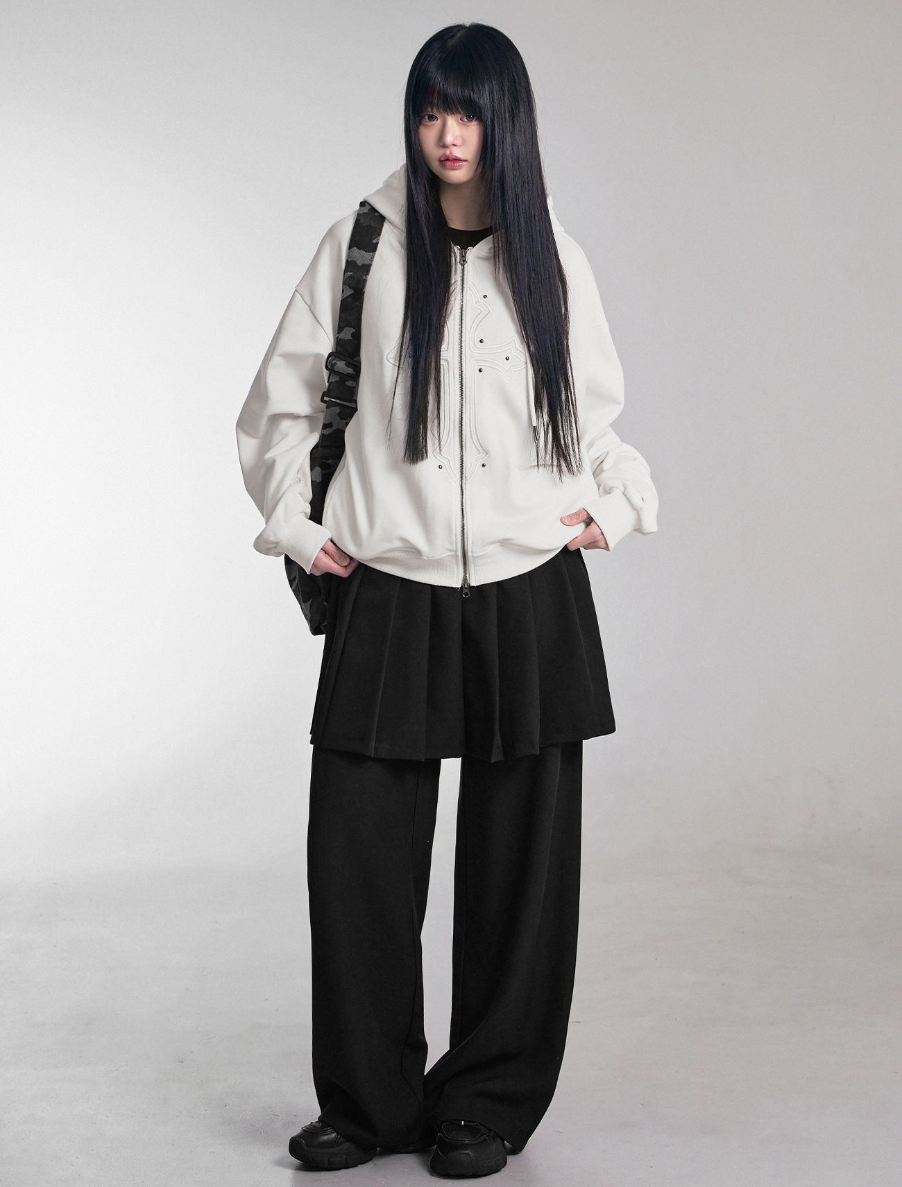 LOOXP 百褶層次中長裙褲 黑色 9855-2