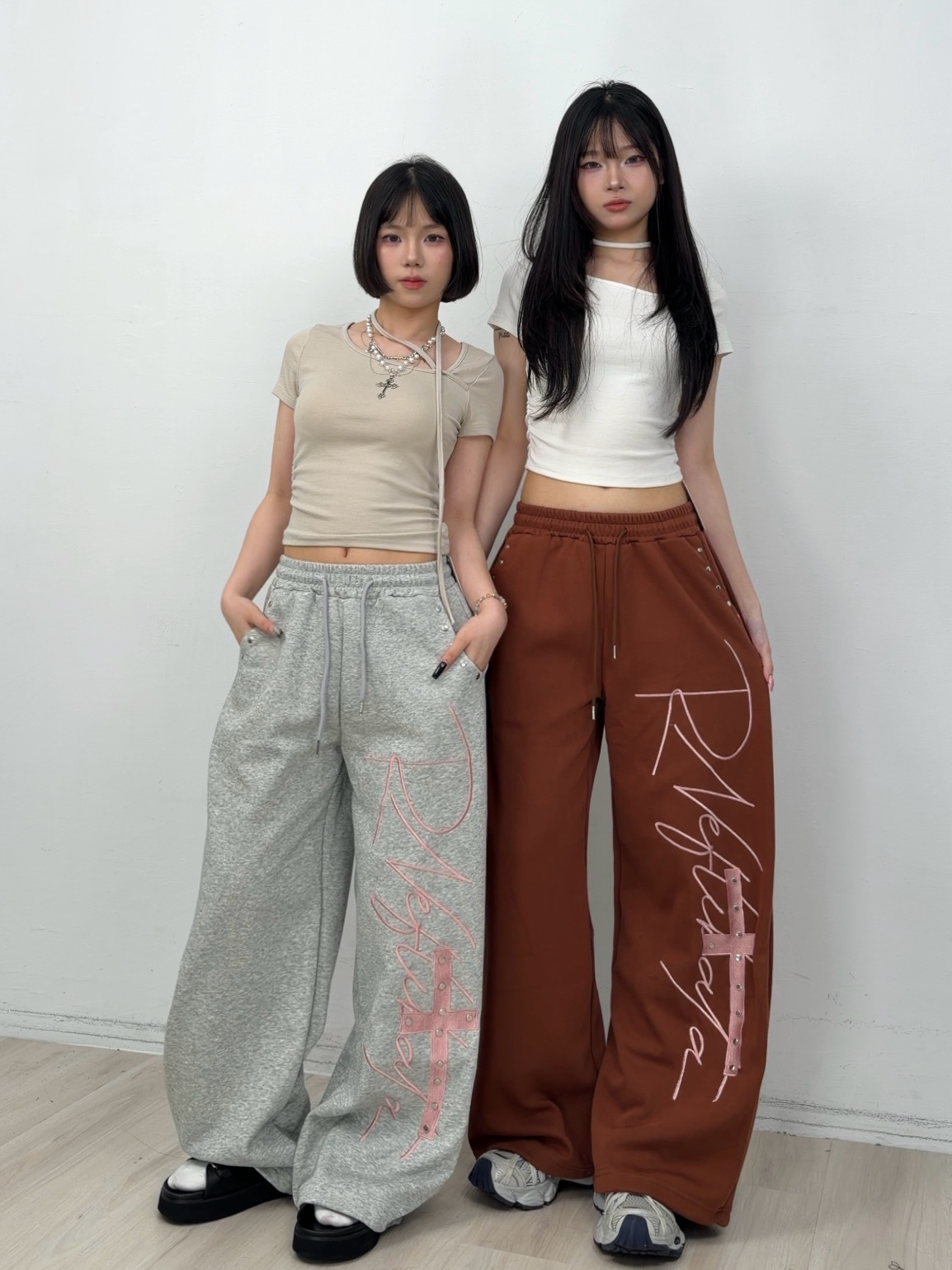 B64卯釘十字架刺繡棉褲