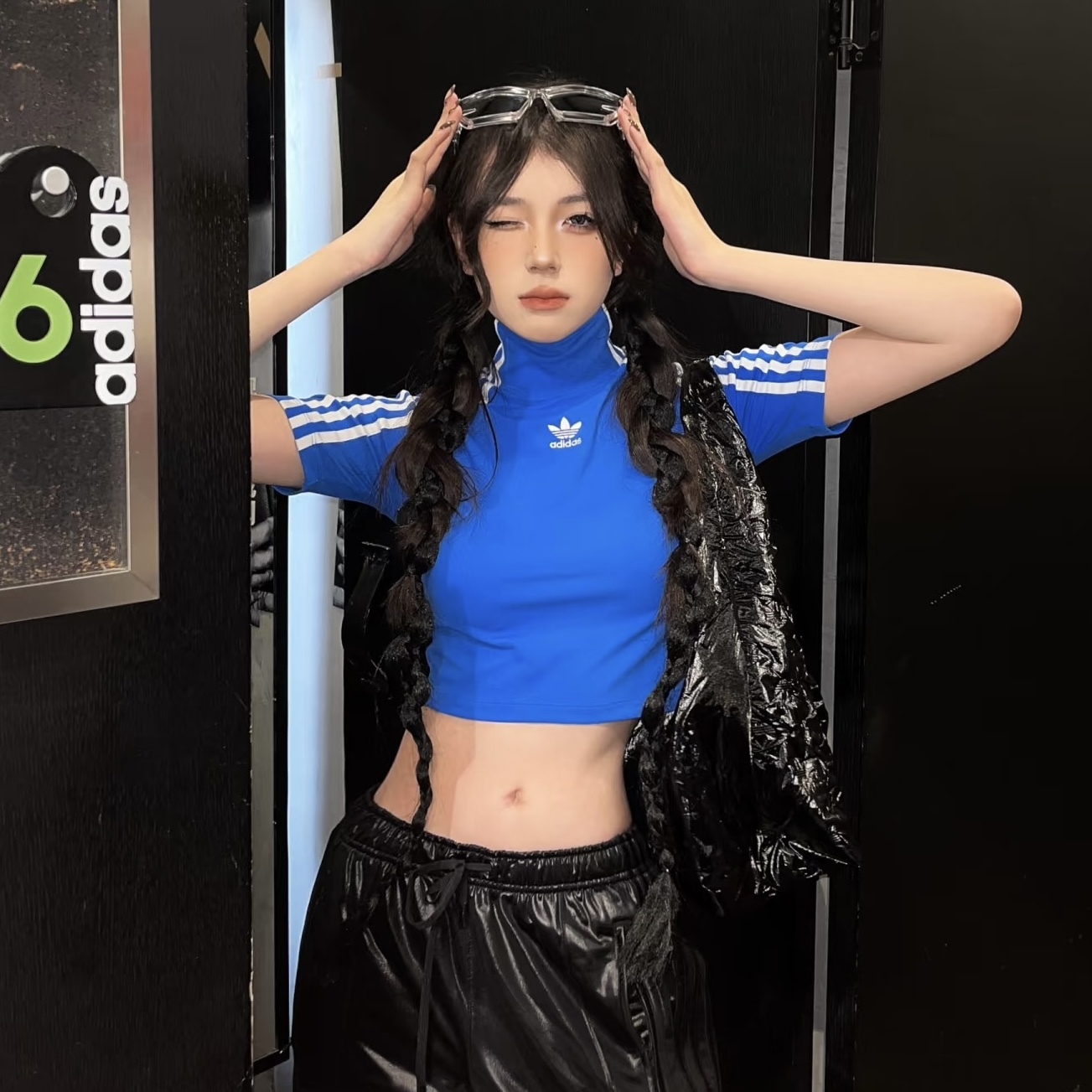ADIDAS ORIGINALS TIGHT SS TOP 高領 短版 短袖 緊身 三葉草 女款 兩色 黑IV9323/藍IV9321