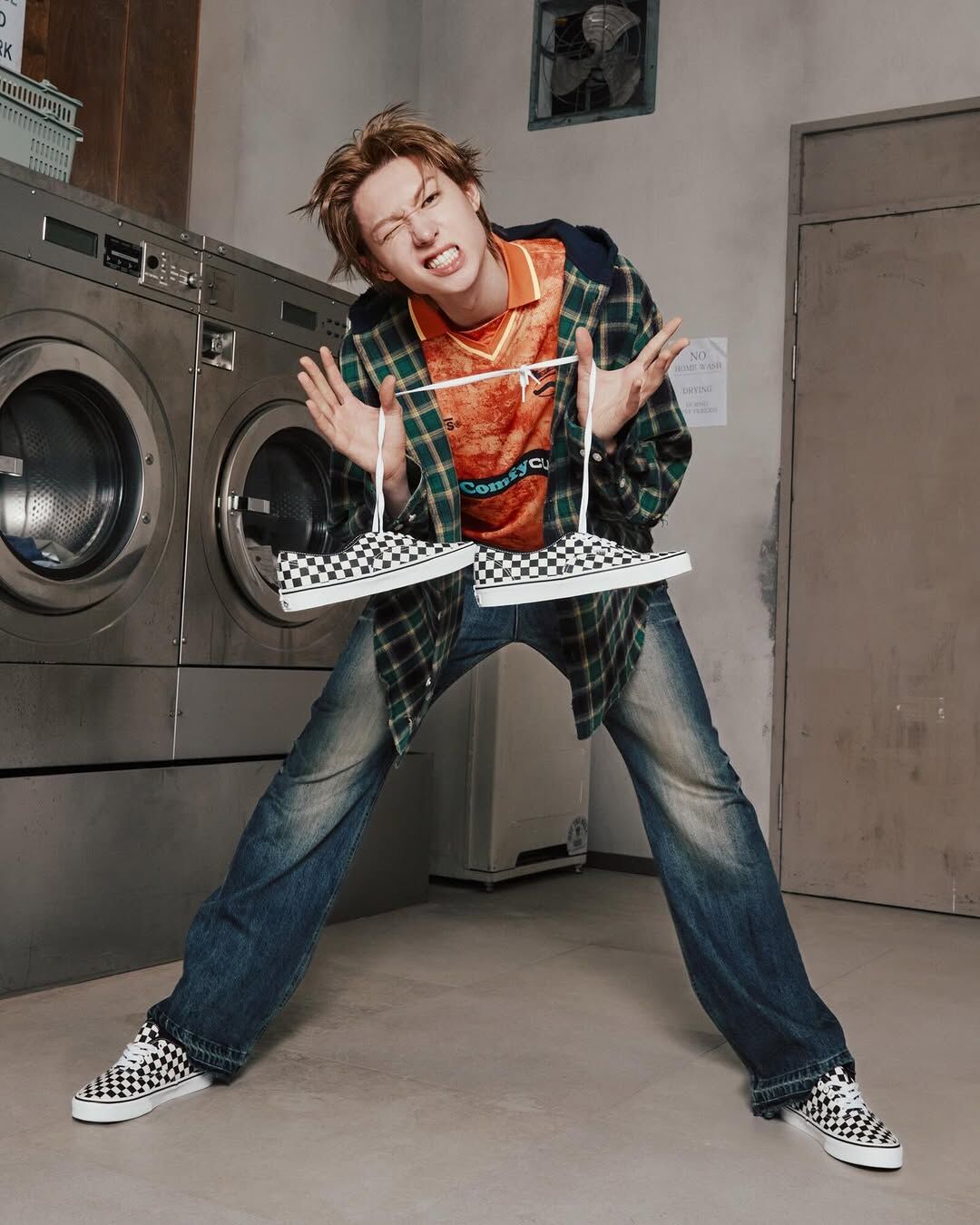 VANS AUTHENTIC 黑白 棋盤格 CORTIS 馬丁同款 男女鞋 VN000EGAY28 / 預購