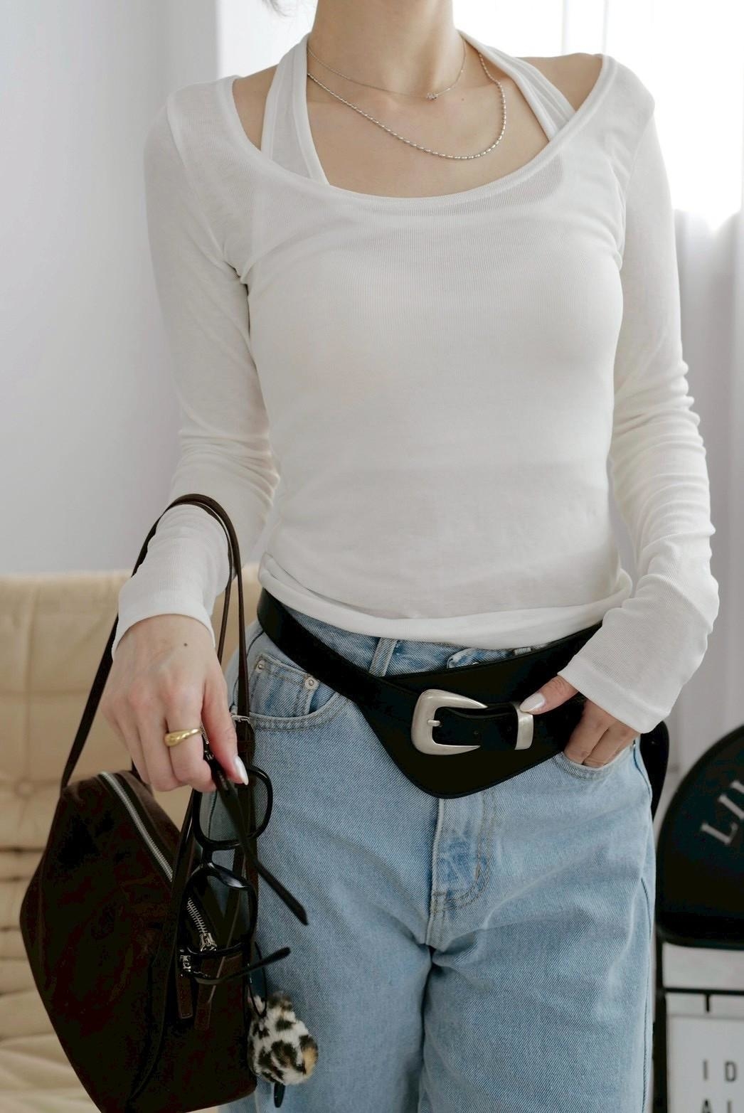 繞脖兩件式上衣 HB01