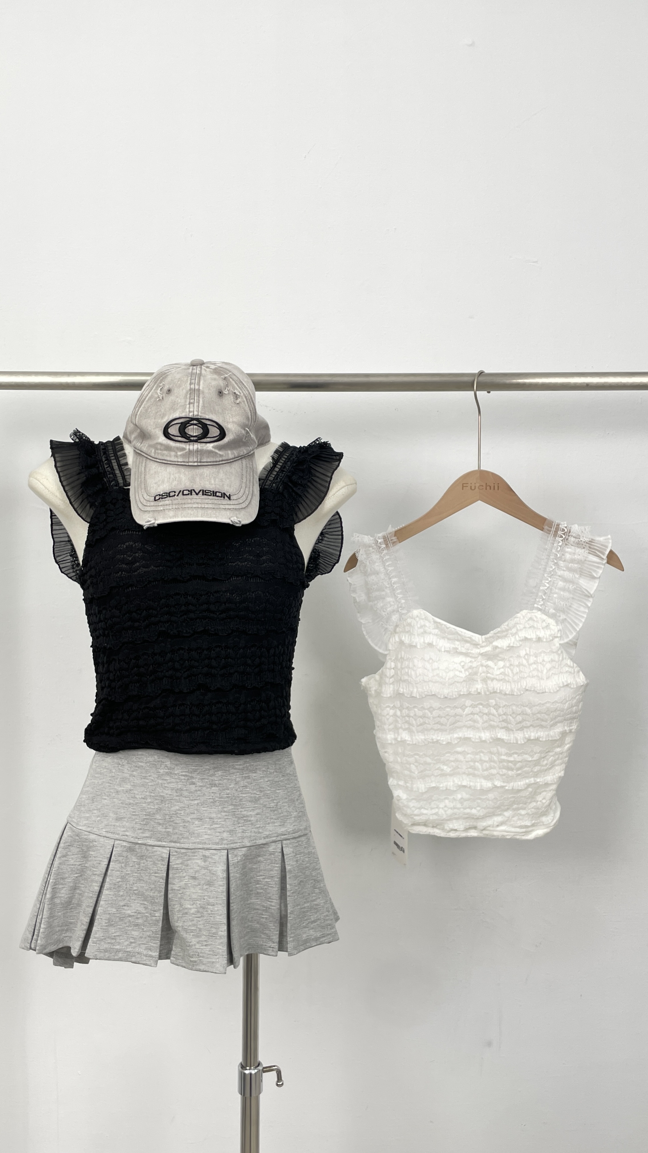 NEW氣質小飛袖蕾絲上衣