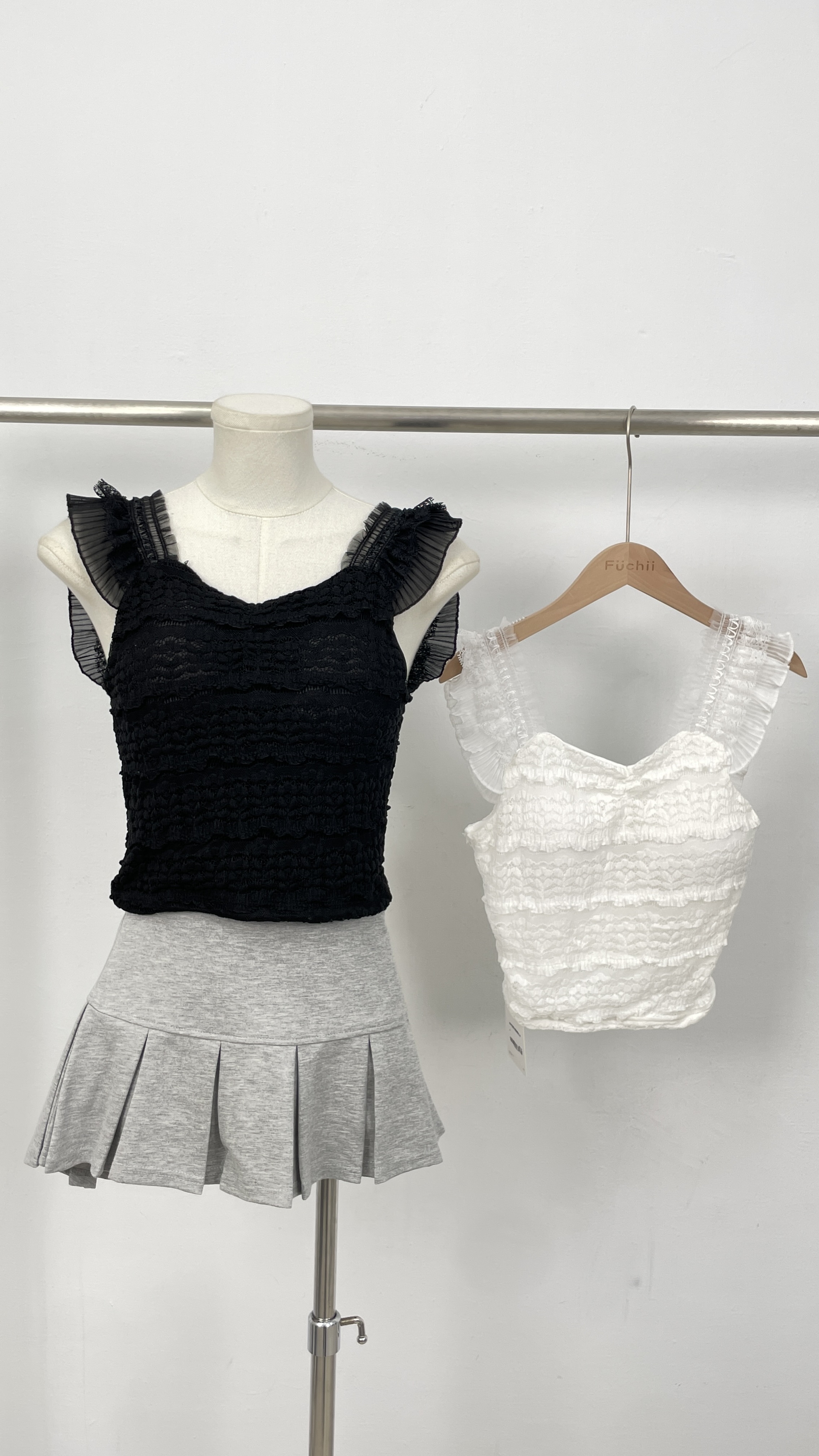 NEW氣質小飛袖蕾絲上衣