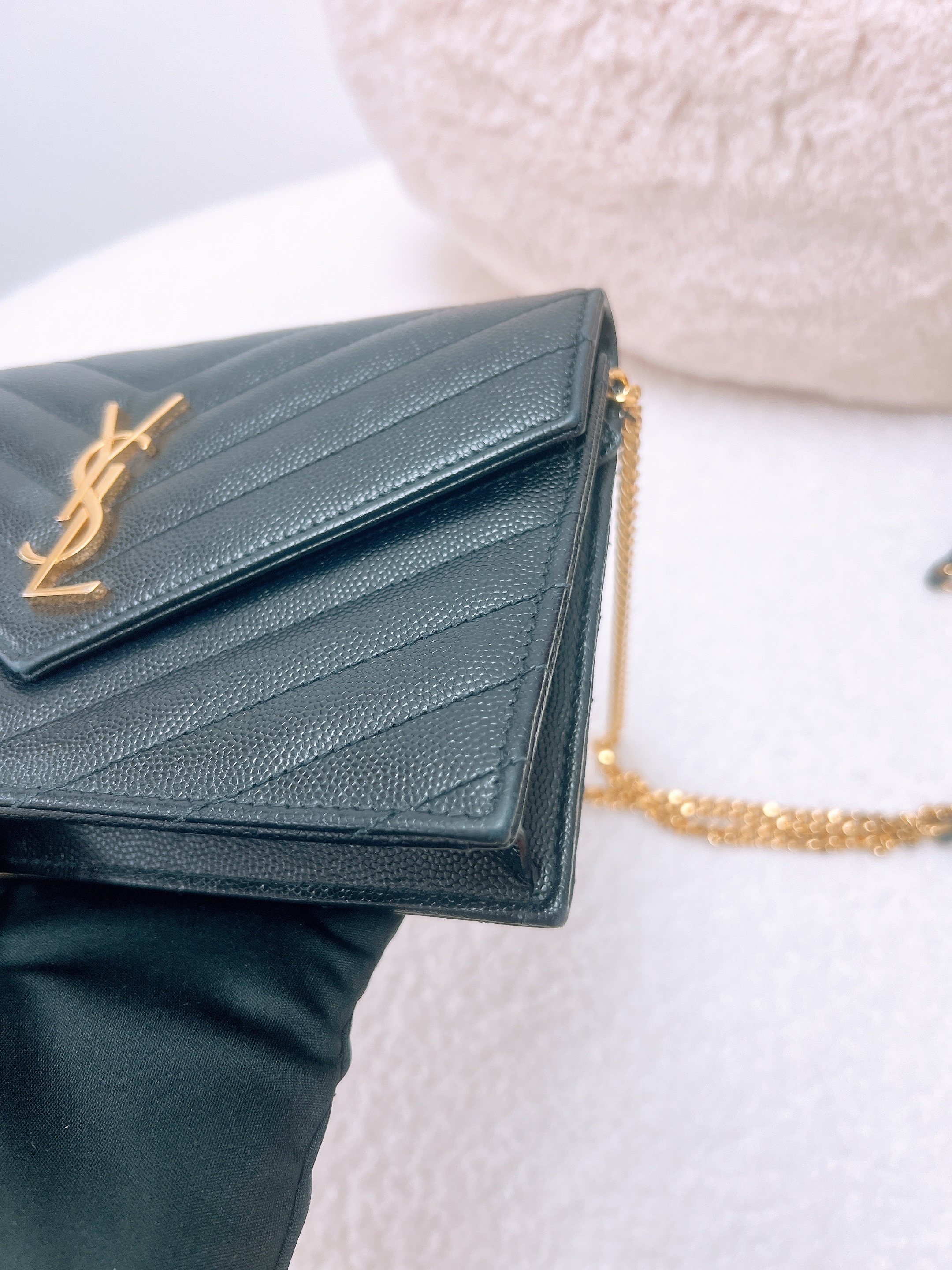 YSL Saint Laurent envelope woc wallet on chain (black GHW)