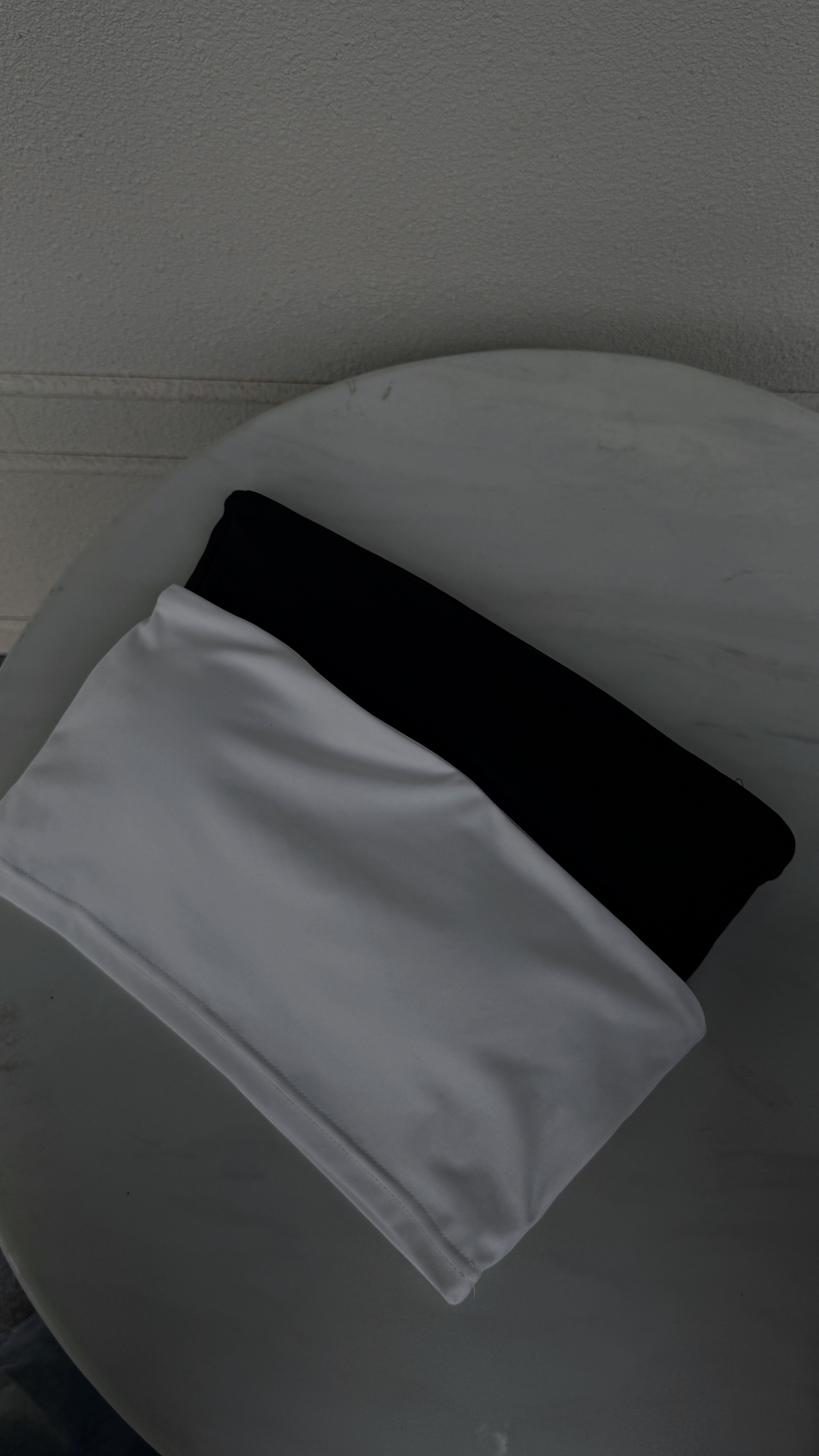 短版冰絲厚磅平口抹胸（ 2 colors )